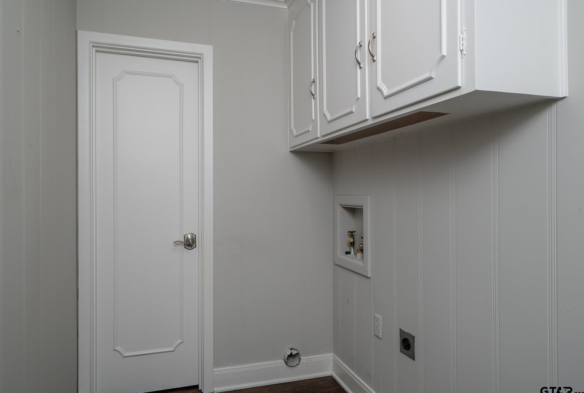 1716 Yosemite, Tyler TX  75703-2051 exterior