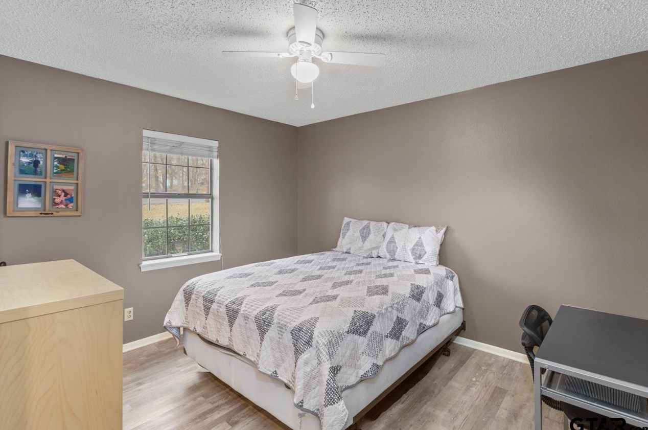 14553 Stone Creek Dr, Tyler, TX 75709-5531