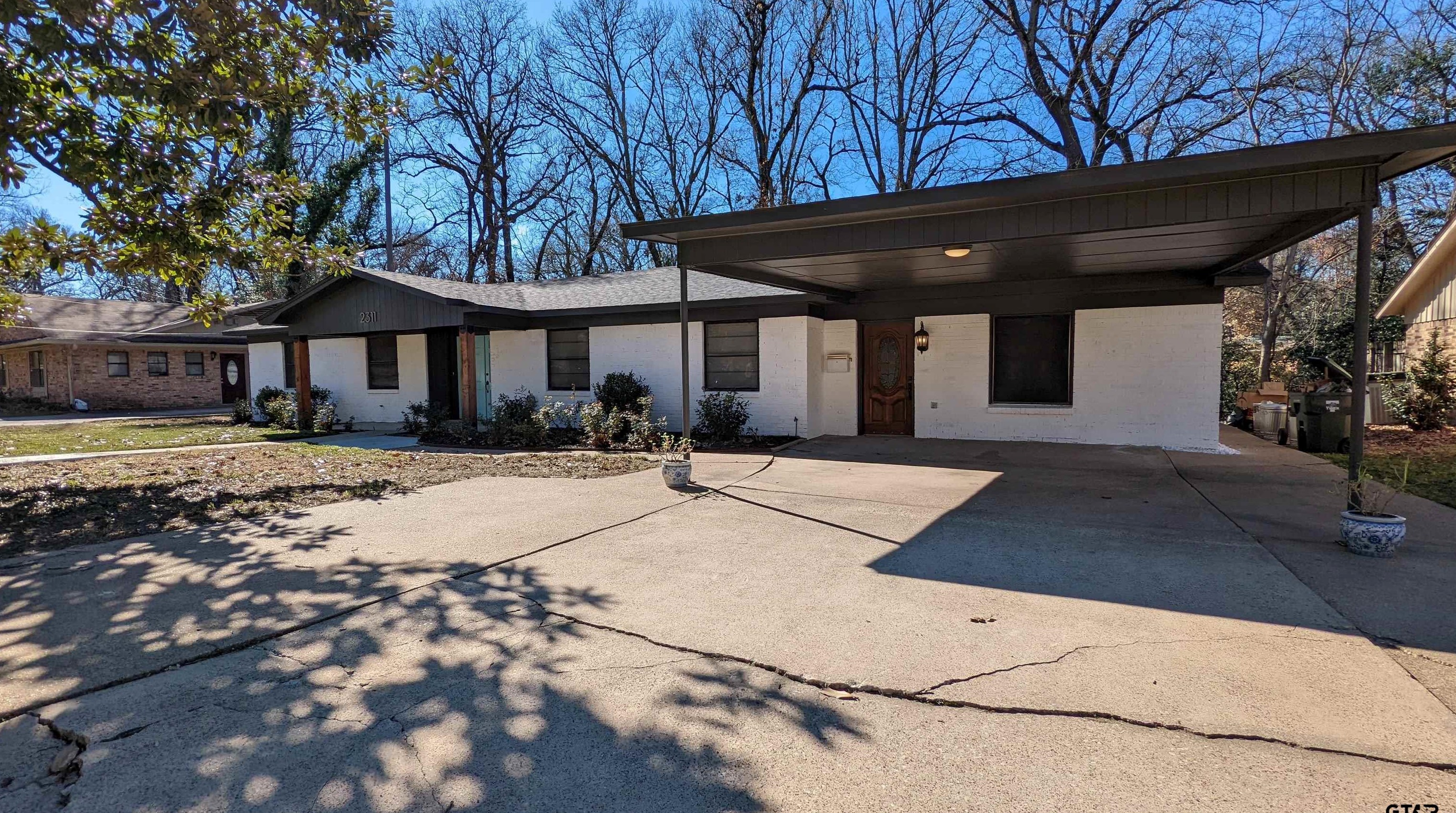 2311 Brookhaven Dr, Tyler, TX 75701-6116