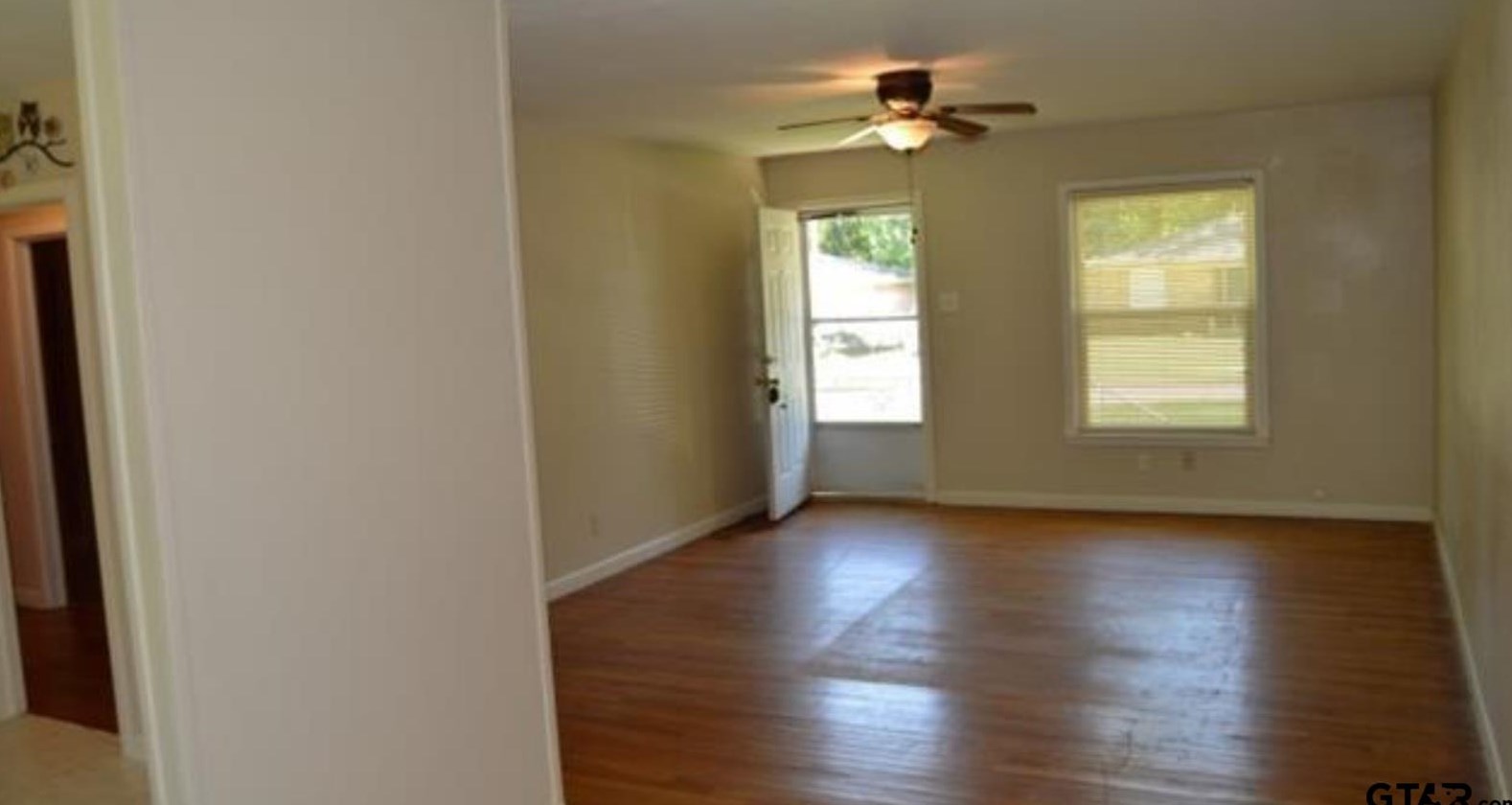 2340 Sampson Dr, Tyler TX  75701-4920 exterior