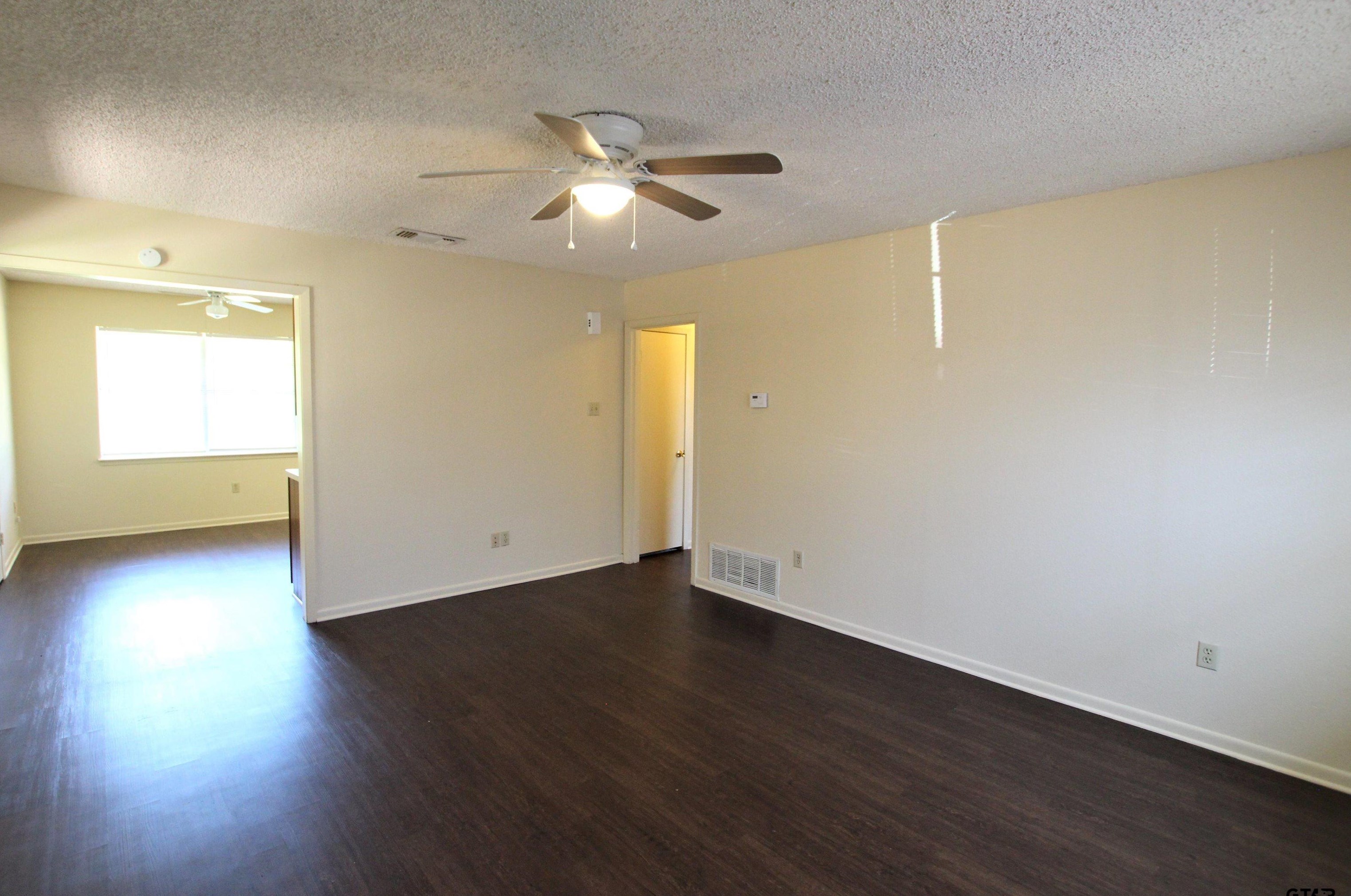 12425 Cimmarron Dr, Tyler, TX 75709