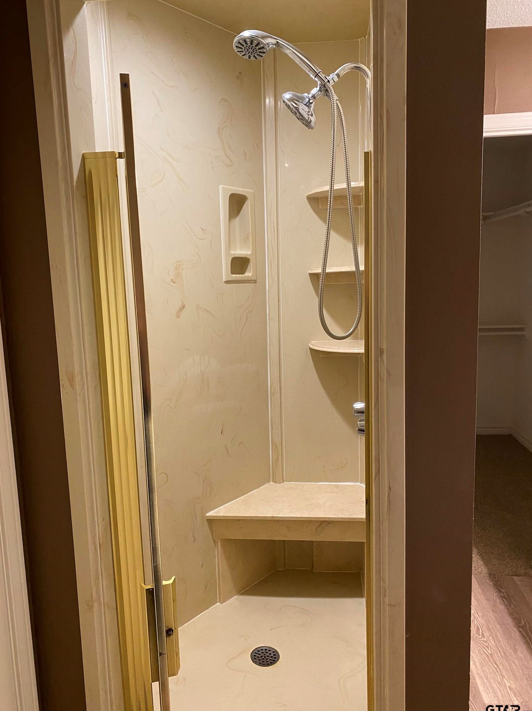 5885 Creekside Cir, Tyler TX 75703-6103 exterior