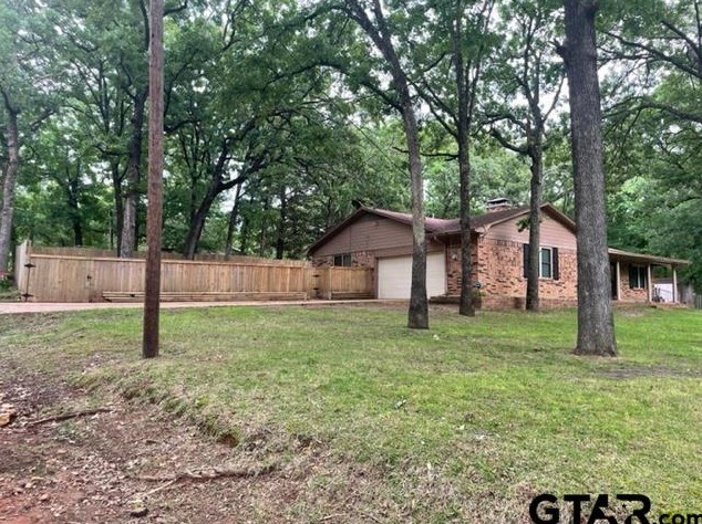 1402 Sleepy Hollow Ln, Canton, TX 75103-2008