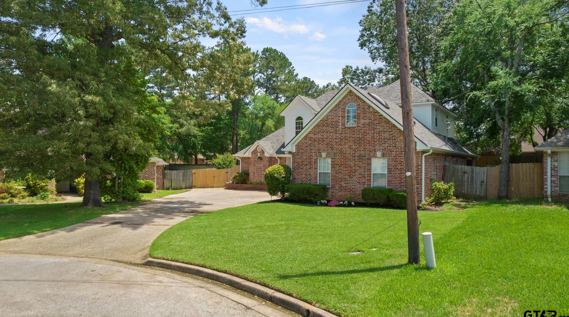 3102 Rouncival Dr, Longview, TX 75605-2525