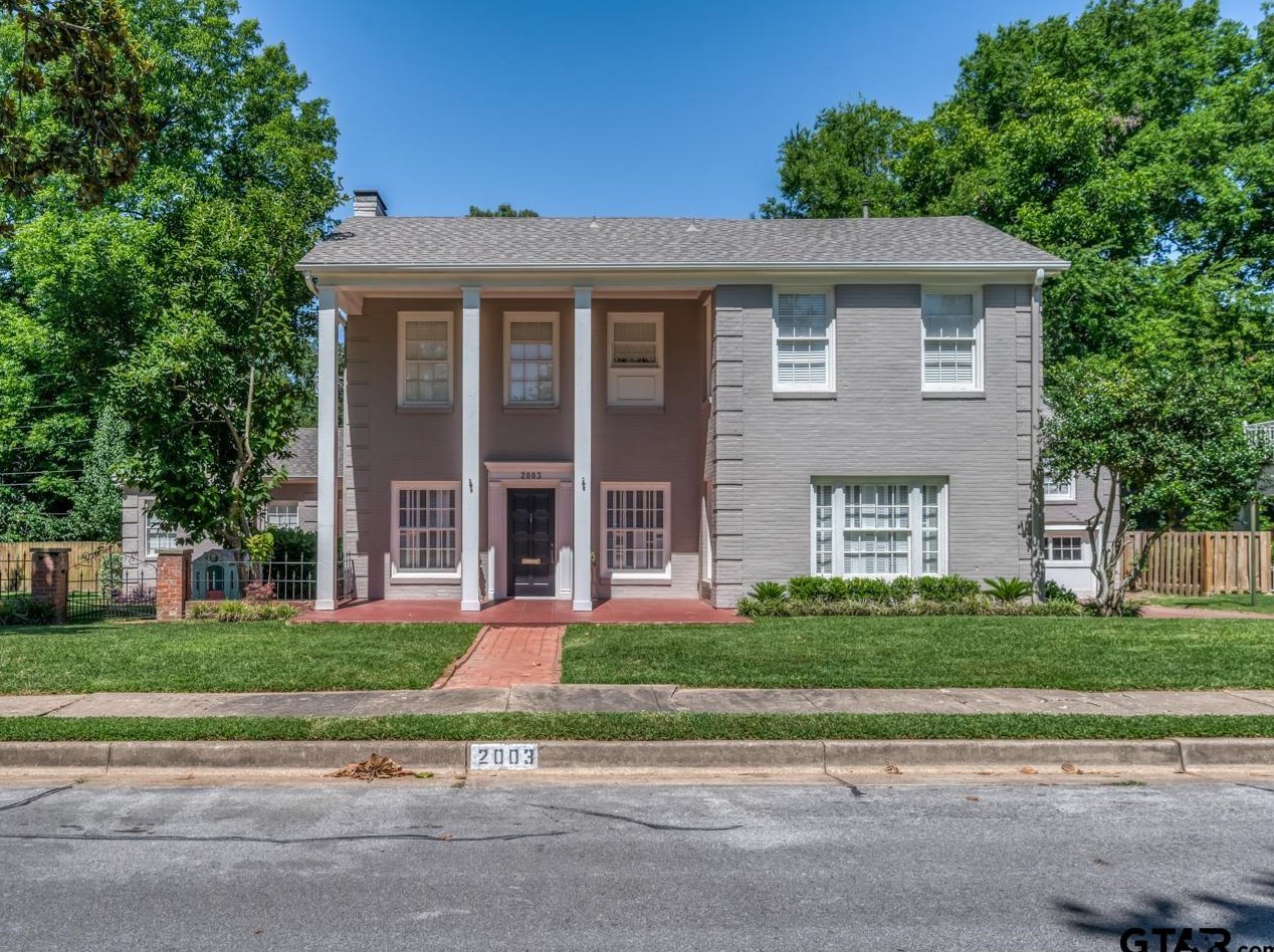 2003 Hilltop Dr, Tyler, TX 75701-4122