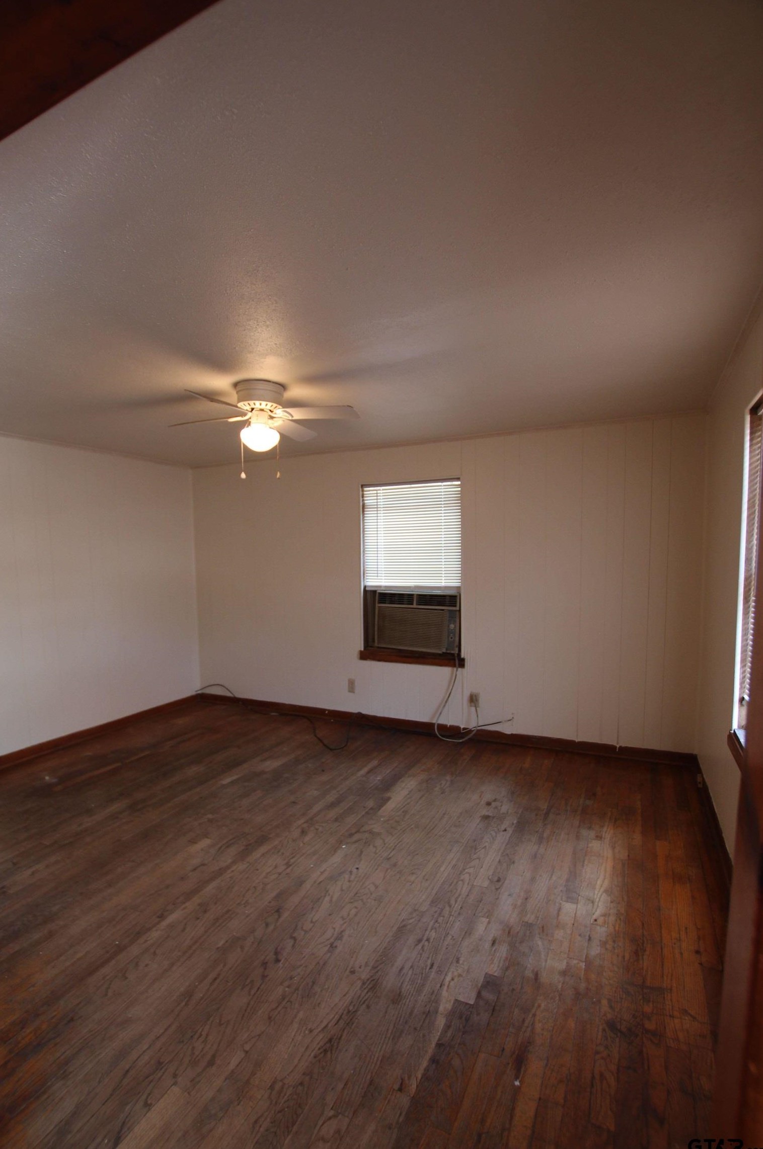 1424 Houston St, Tyler TX  75702-8519 exterior