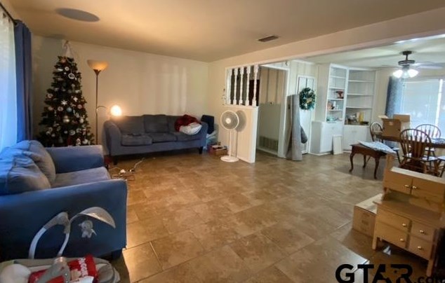 2805 Medina Dr, Tyler, TX 75701
