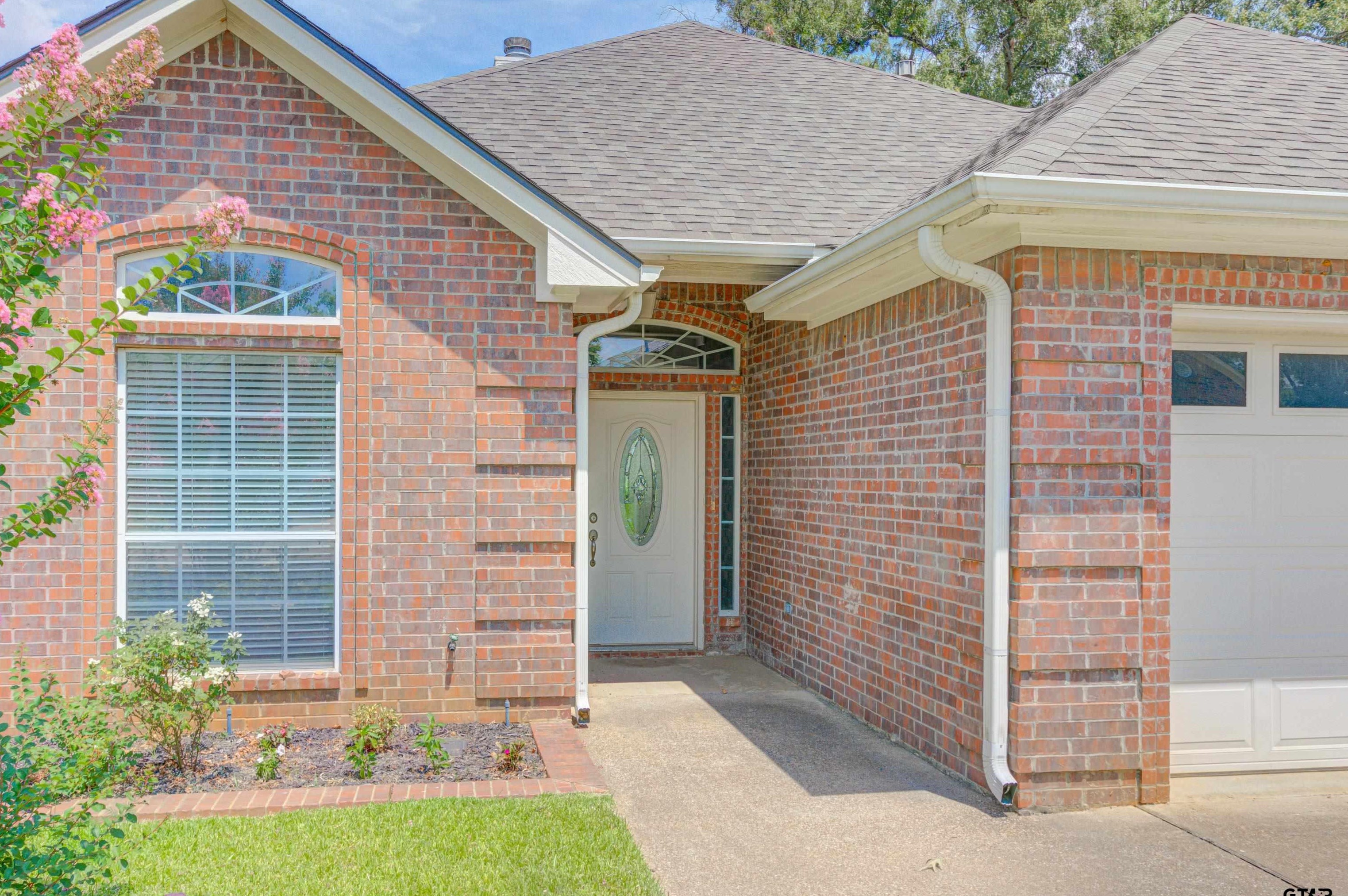 3418 Iberville Dr, Tyler, TX 75701-7613