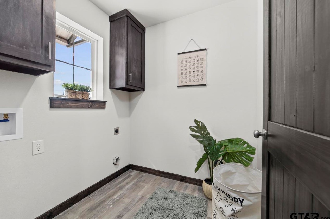 1340 Brad Cir, Hide A Way TX  75771-6661 exterior