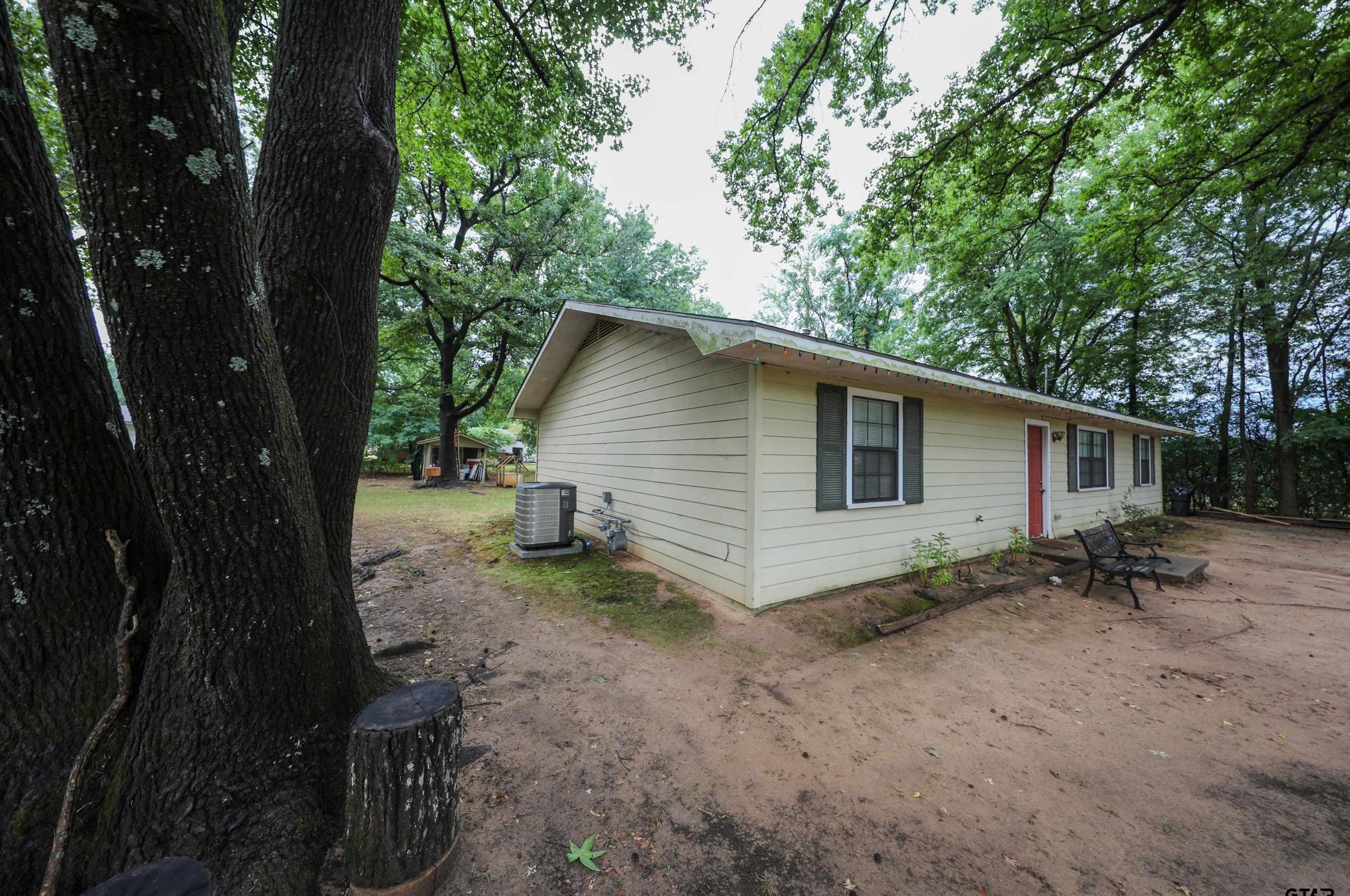 416 Kesterson St, Faker, TX 75686-1708