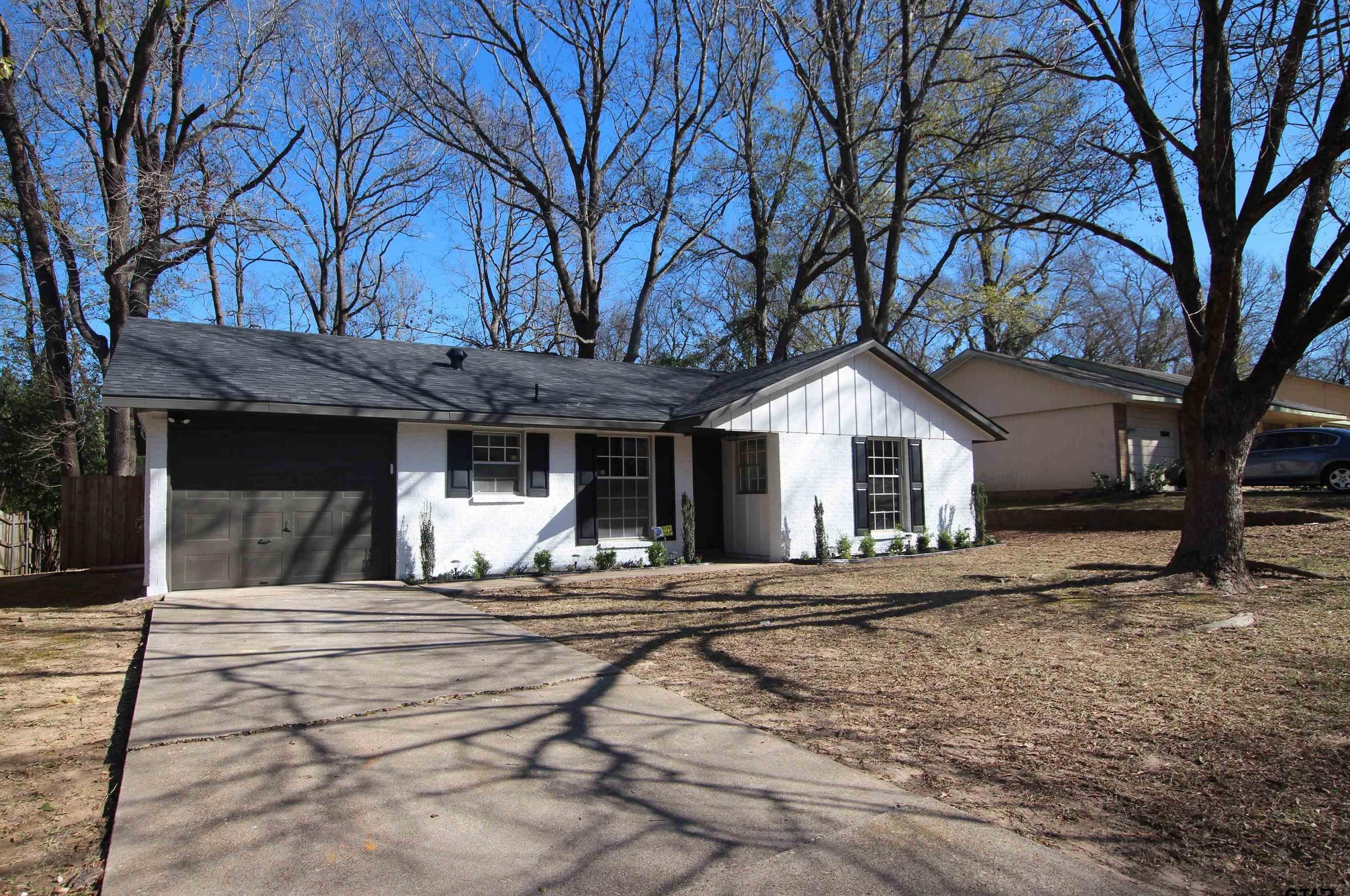 2414 Pinkerton Dr, Tyler, TX 75701