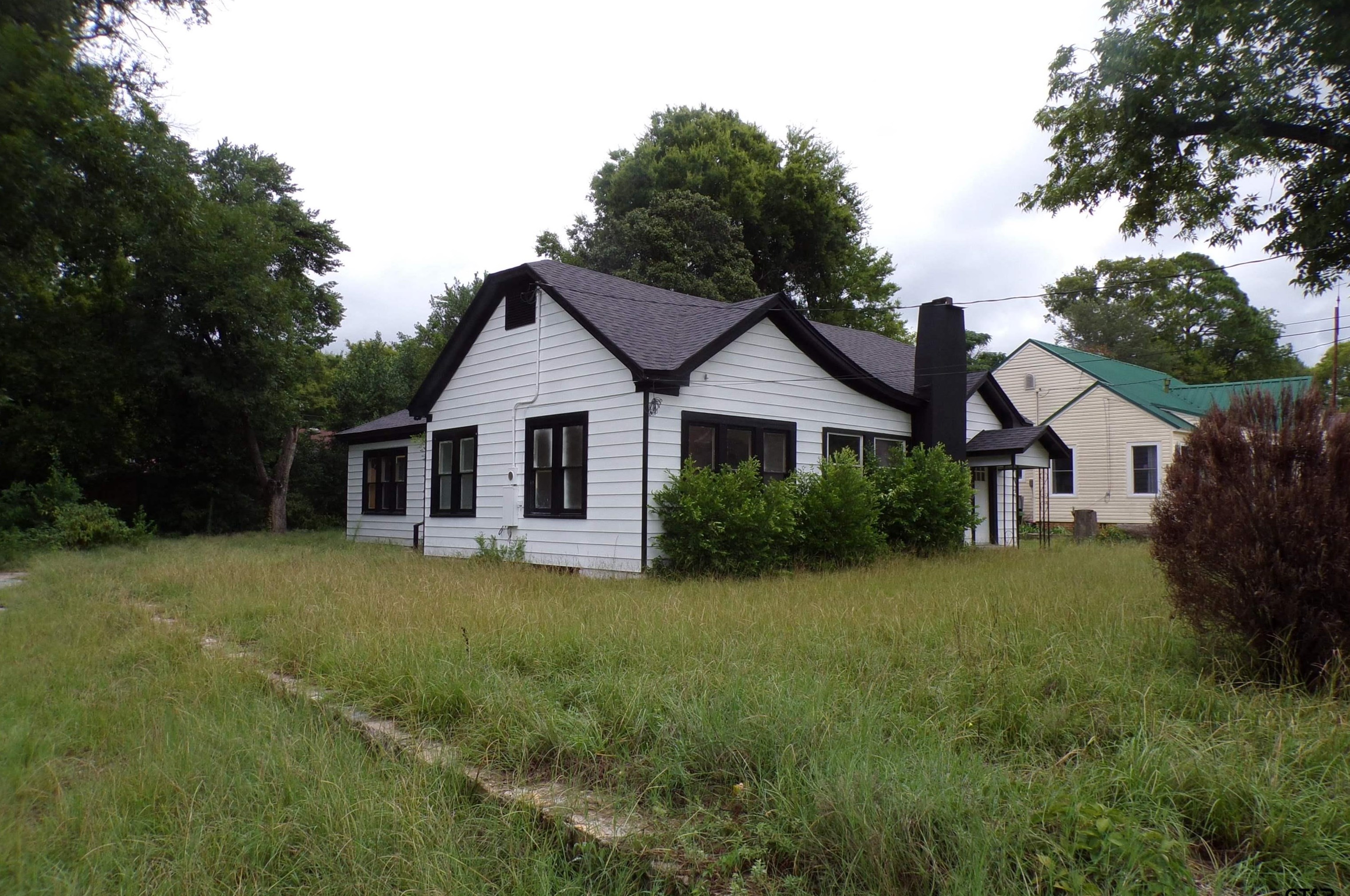 103 Lakeview St, Henderson, TX 75652-5919