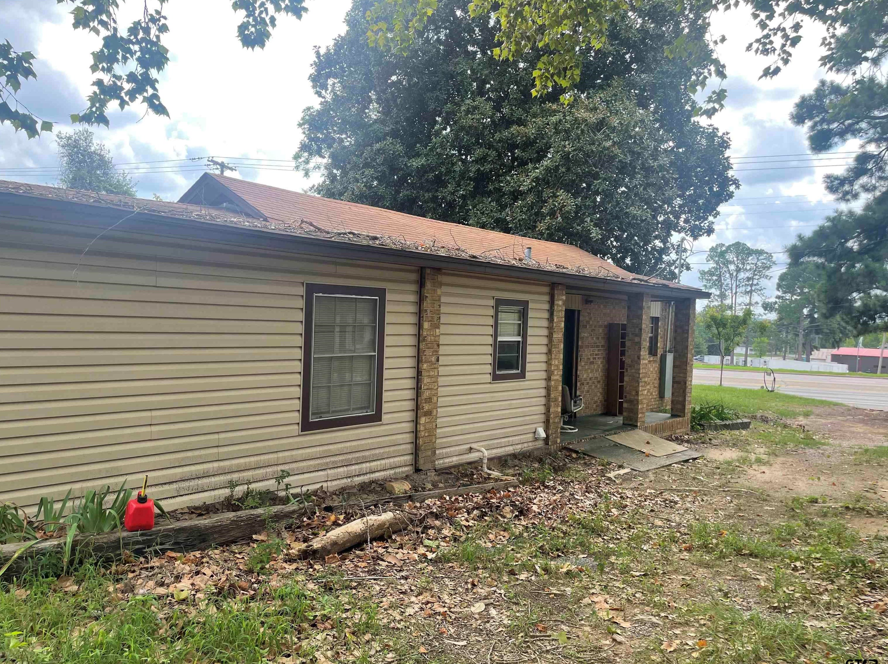 4003 Chandler Rd, Tyler, TX 75702