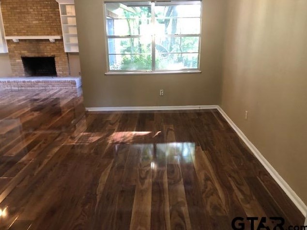 2409 Breckenridge St, Tyler TX  75702-1708 exterior