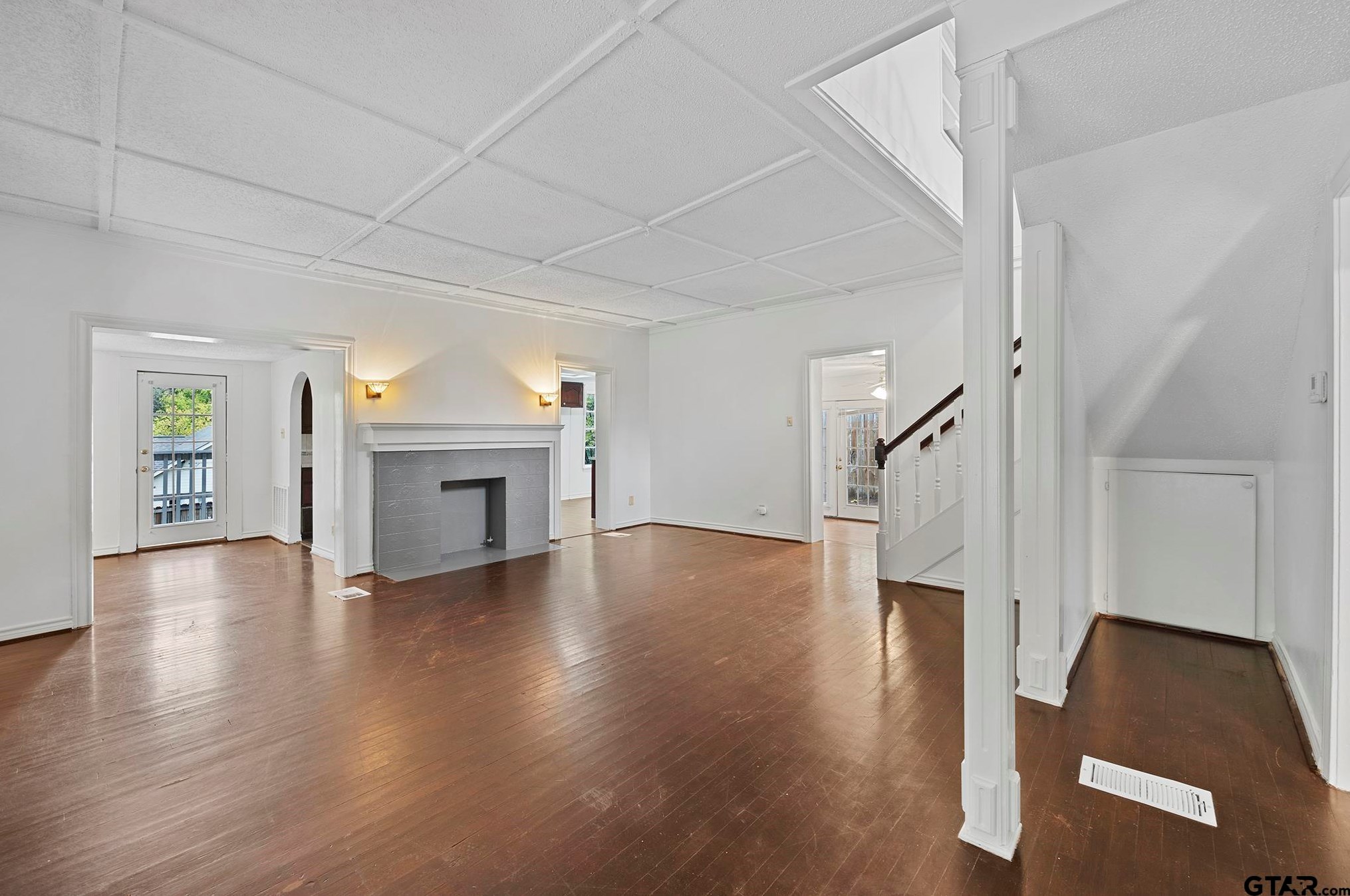 2632 New Copeland Rd, Tyler TX  75701-7024 exterior