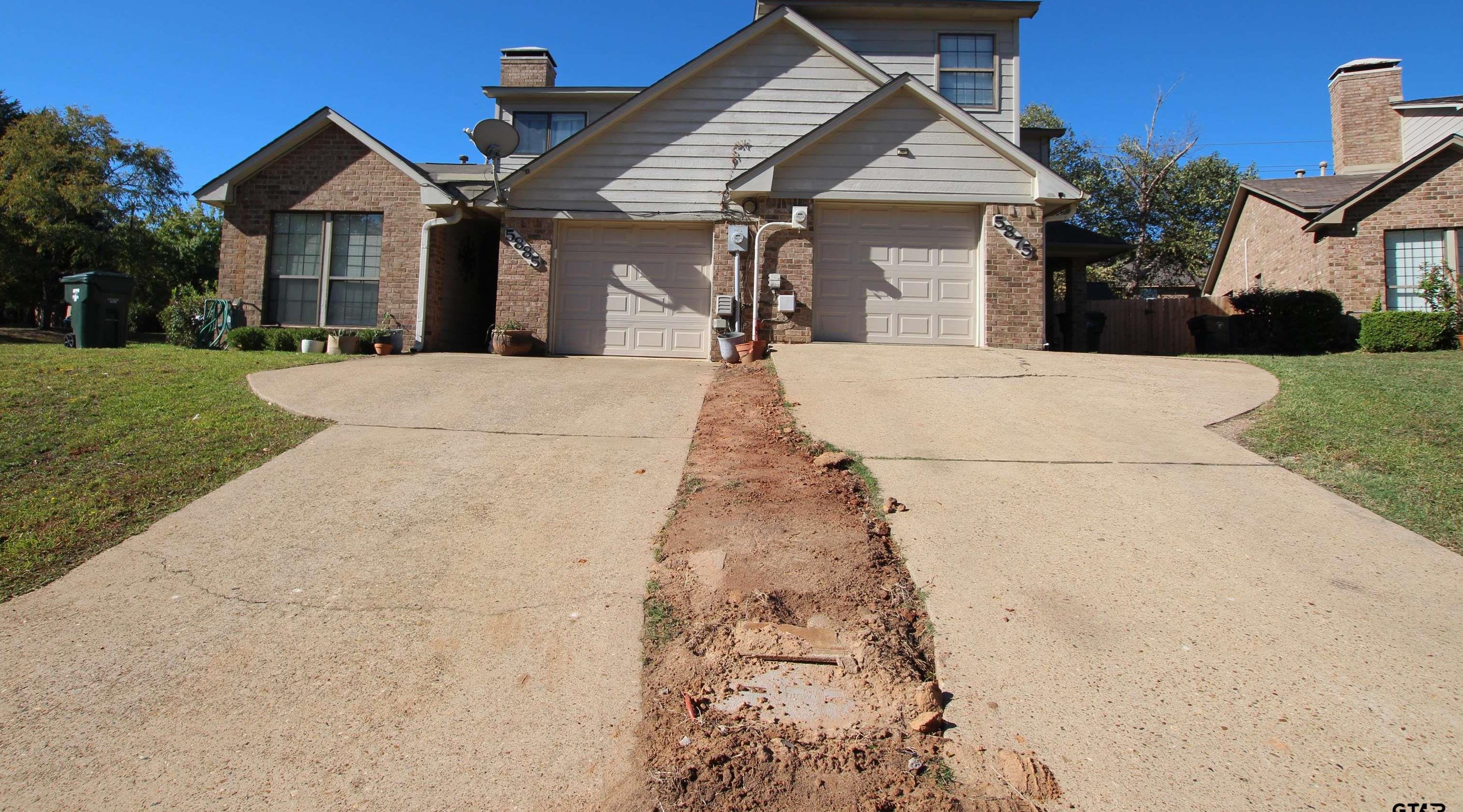 5875 Creekside Cir, Tyler, TX 75703