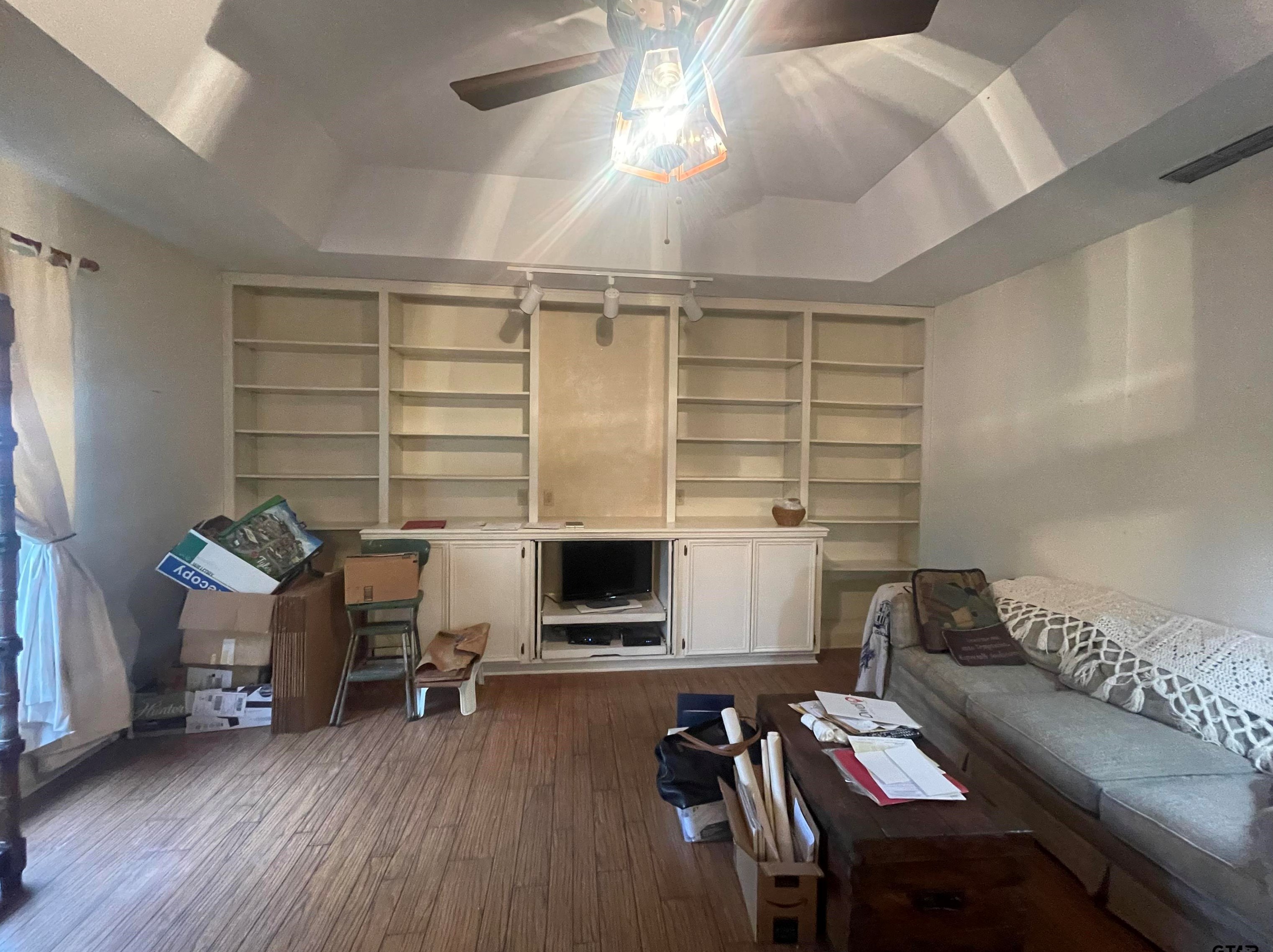 2310 Sparrow Cir, Tyler, TX 75701-3566