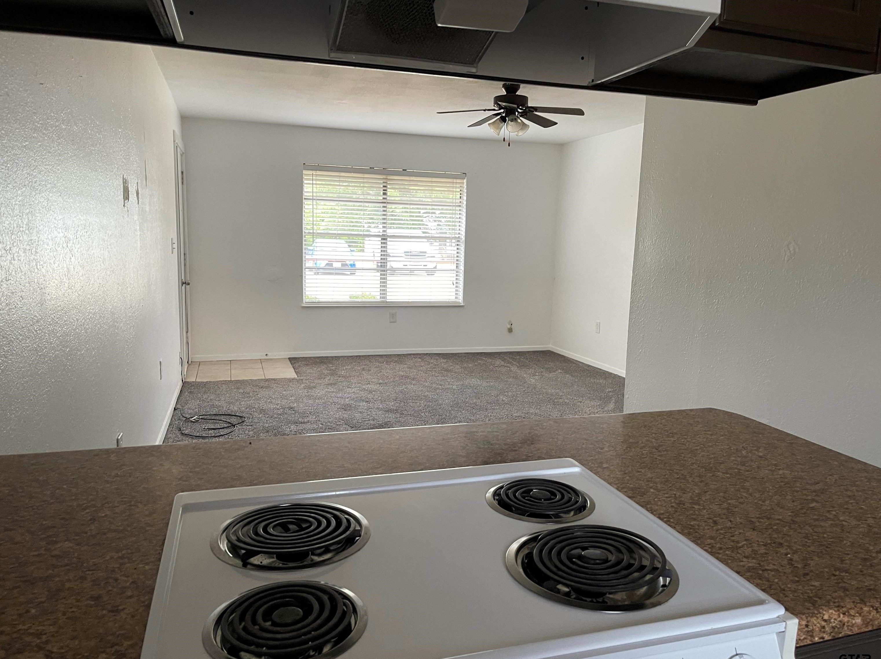 315 Circle Dr #2, Bogata, TX 75417