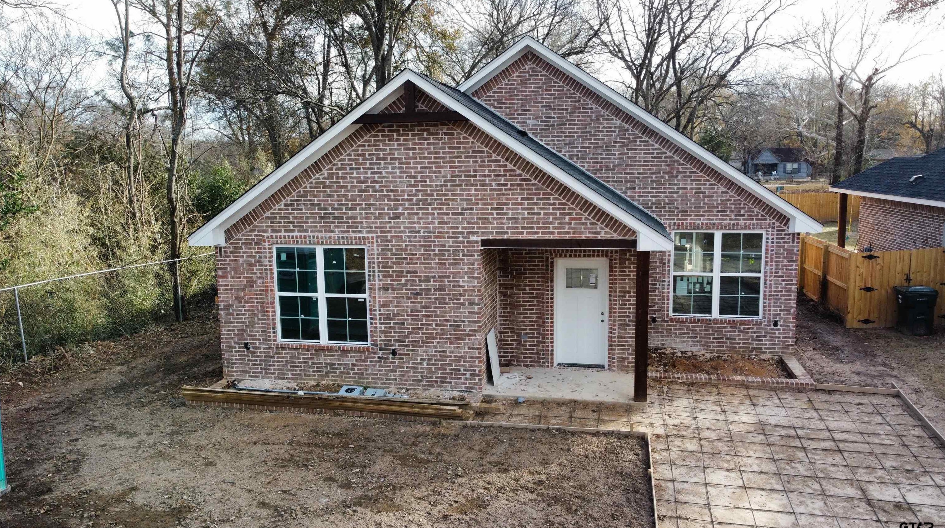 1004 32nd St, Tyler, TX 75702-1523