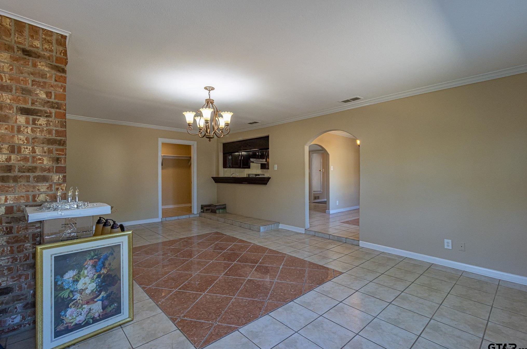 1114 Lenox St, Tyler TX  75701-2644 exterior