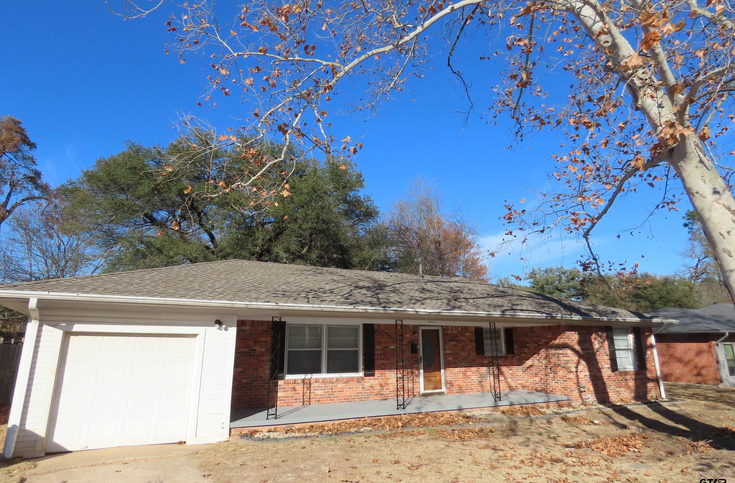 2346 Sampson Dr, Tyler TX  75701-4920 exterior