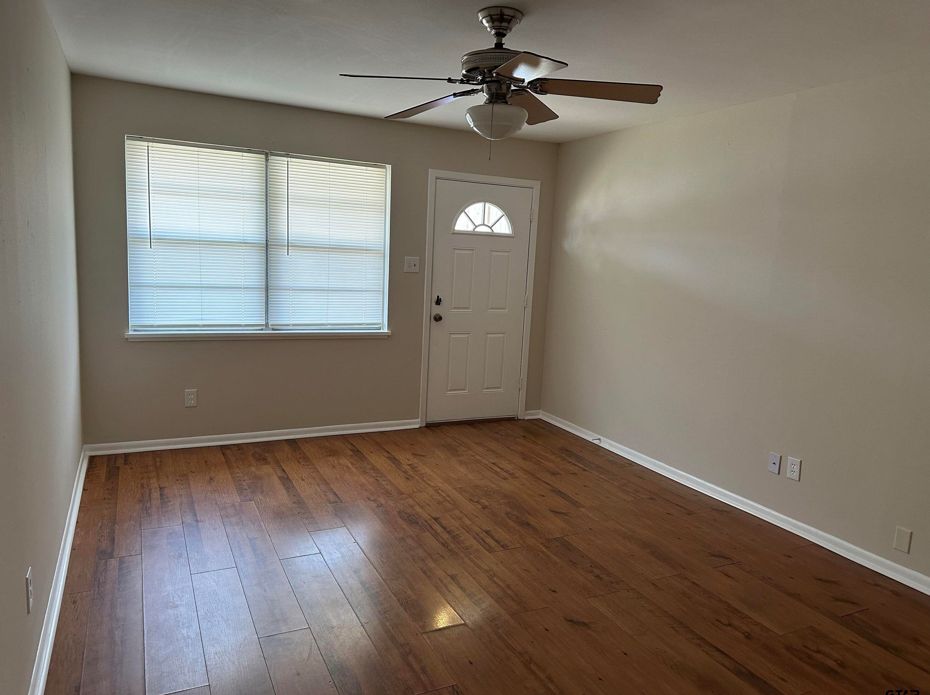 3118 Greg Ln, Tyler, TX 75701