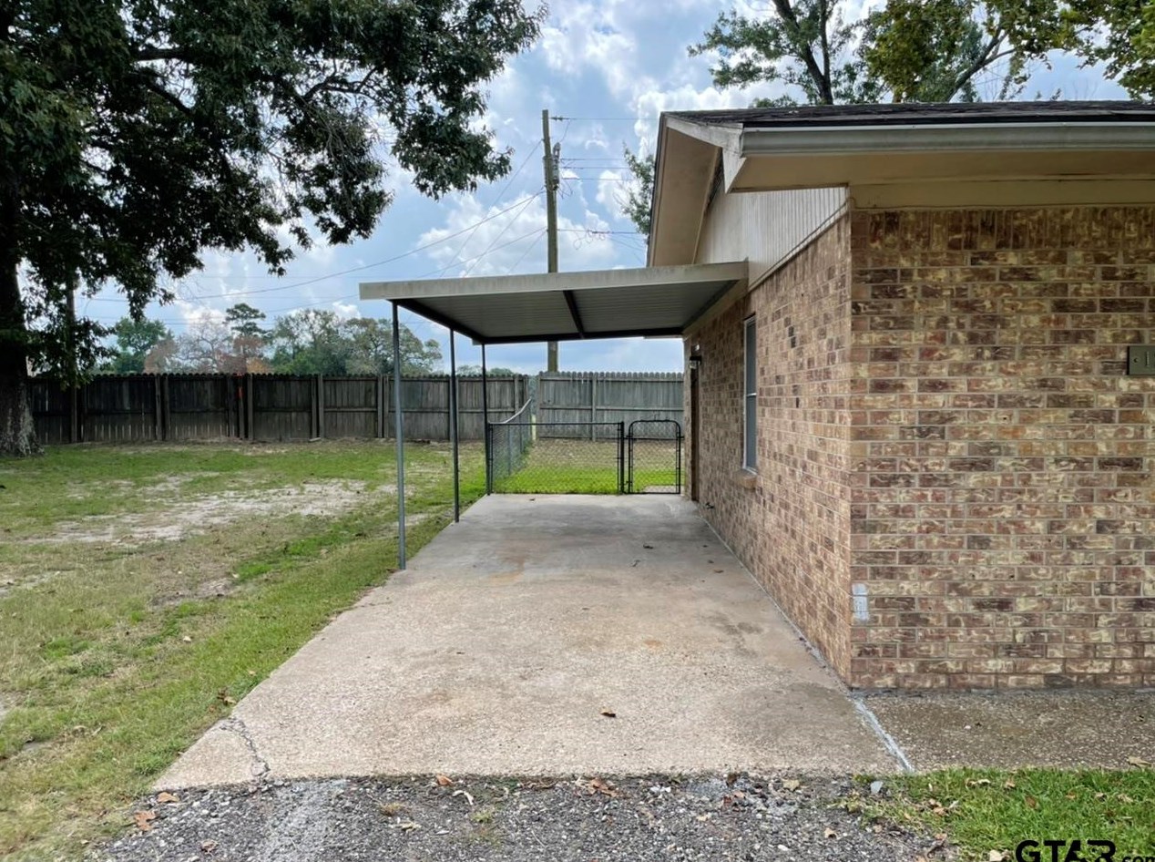 12395 Cimmarron, Tyler, TX 75709