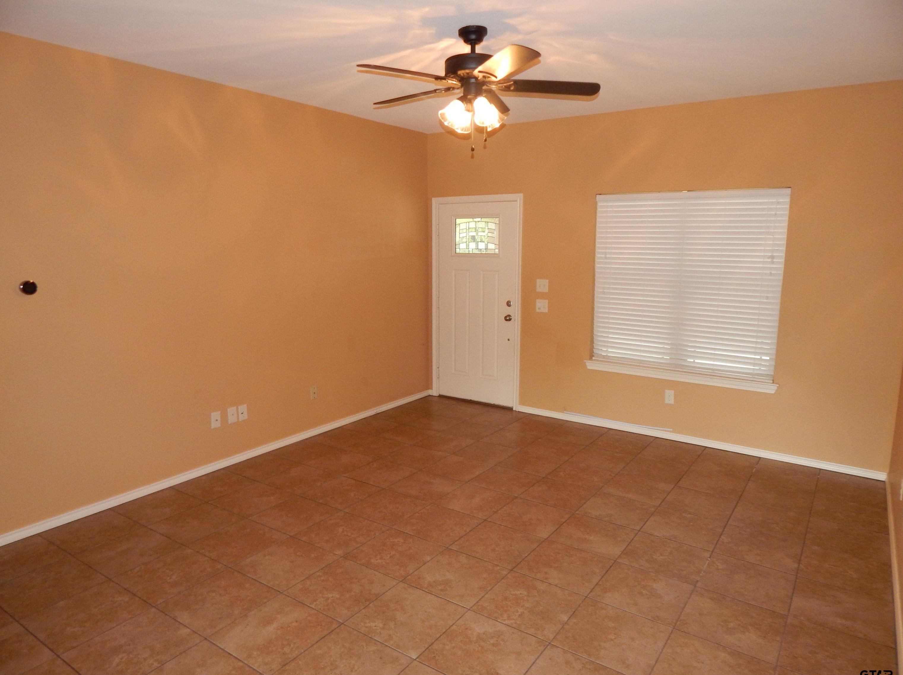 314 Mallory St, Hide A Way TX  75771-6487 exterior