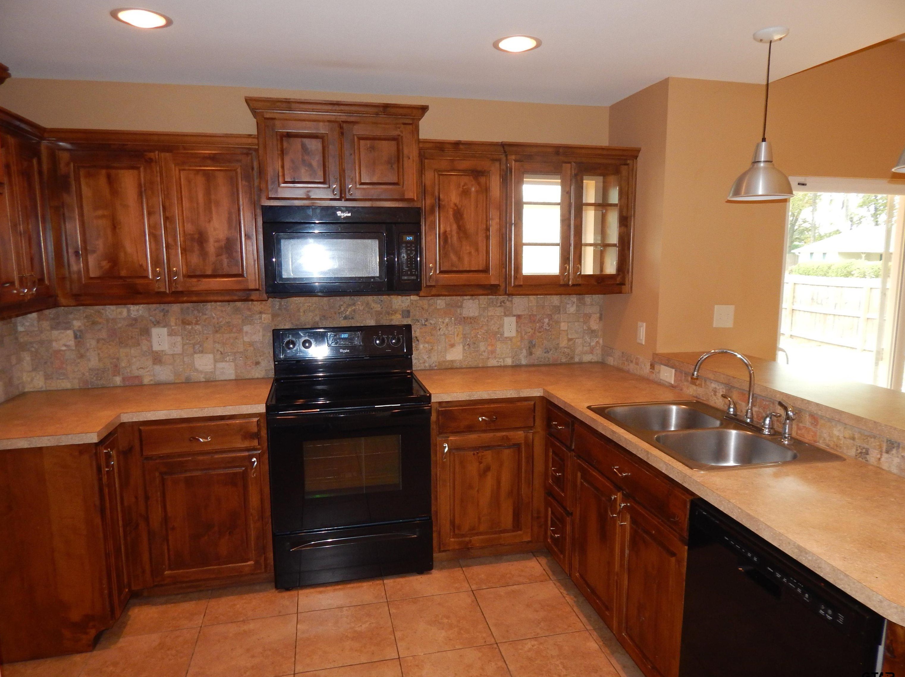 314 Mallory St, Hide A Way TX  75771-6487 exterior