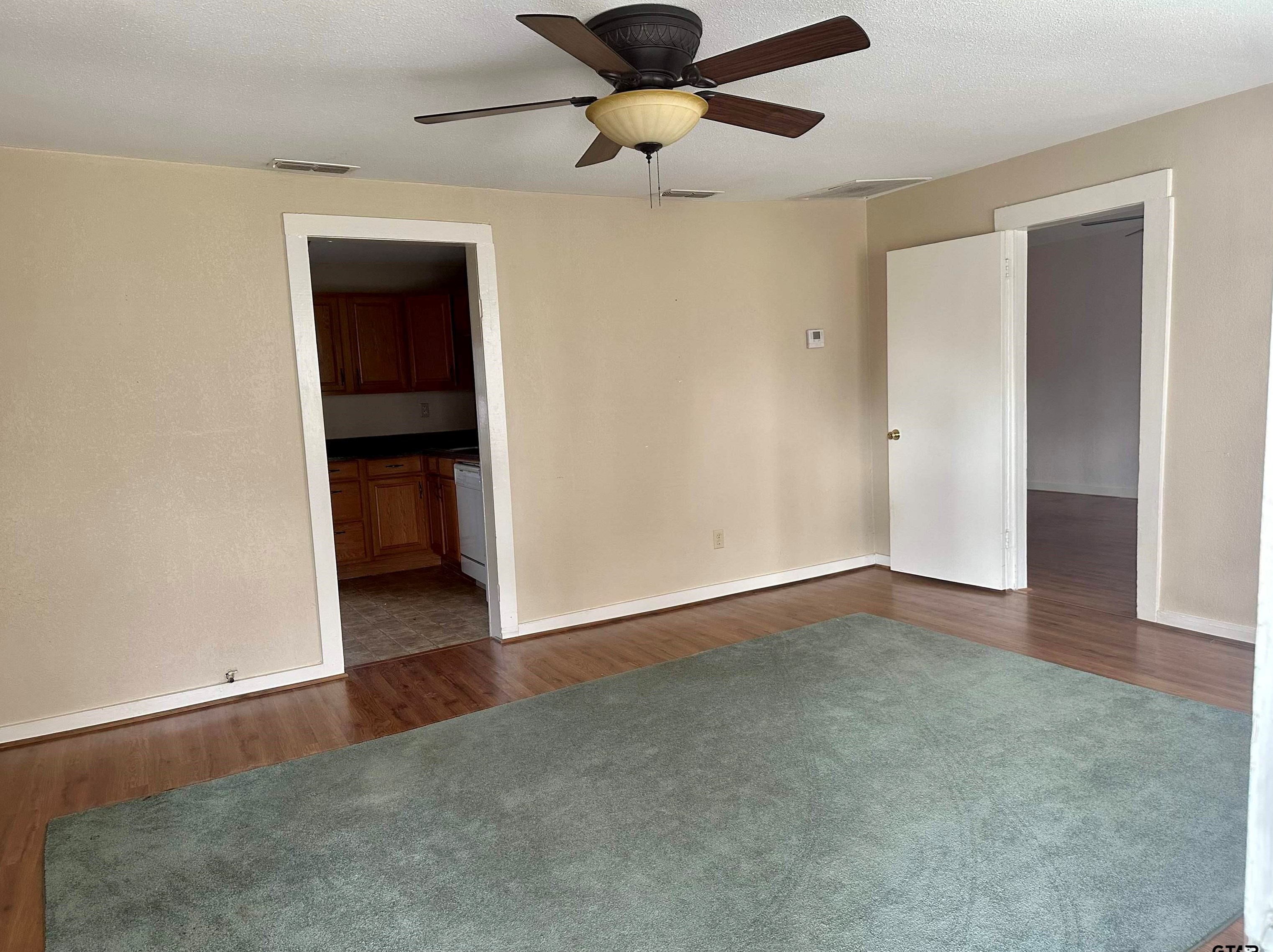 307 Hamrick St, Hide A Way TX  75771-3310 exterior