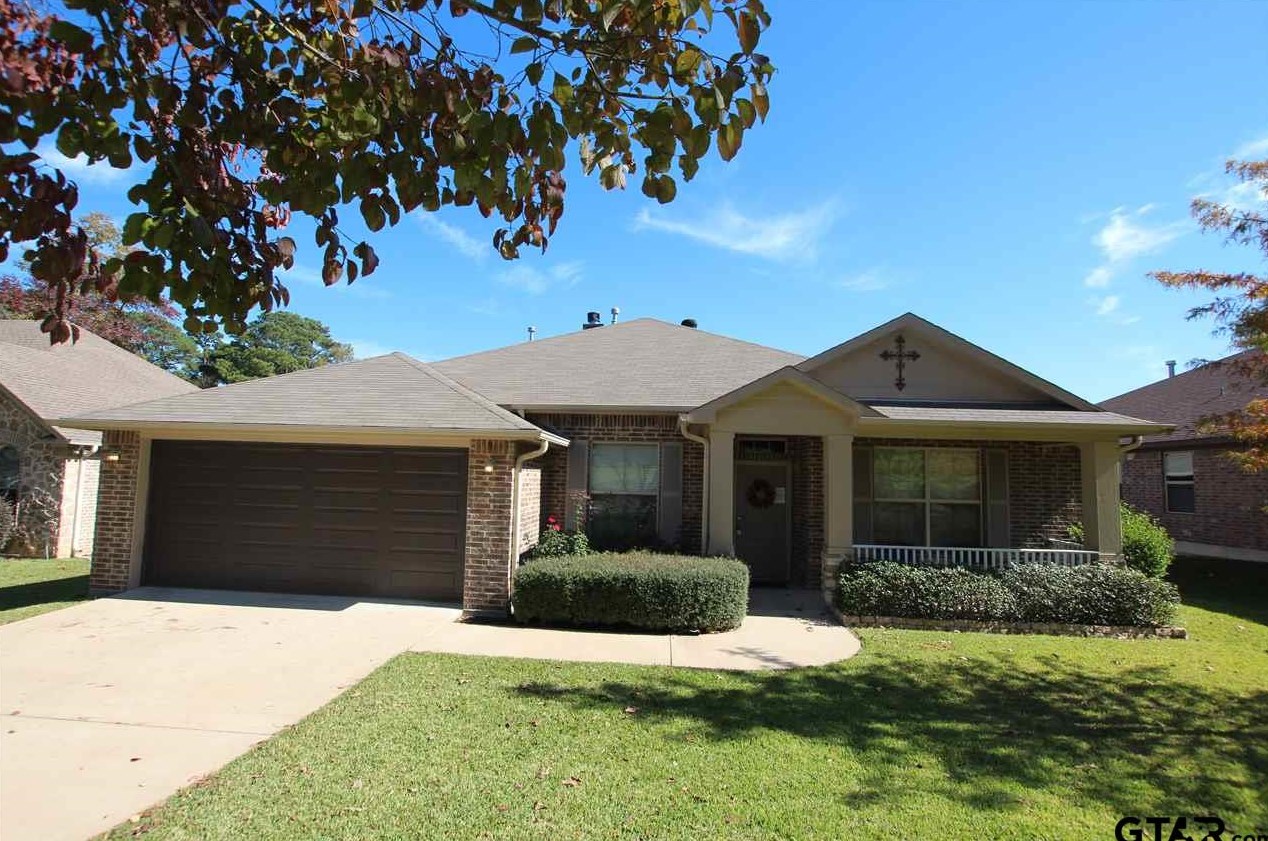 2124 Haverhill Dr, Tyler, TX 75707
