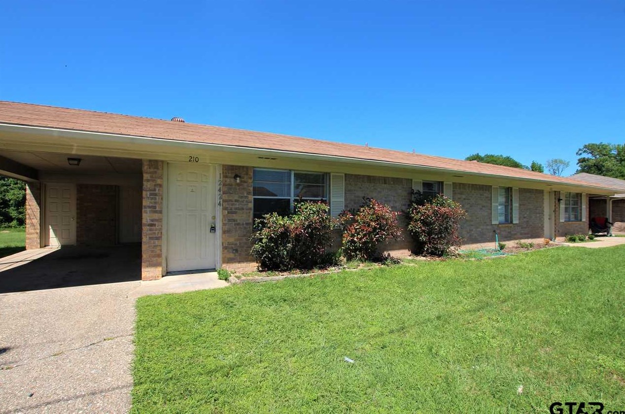 12455 Cimmarron Dr, Tyler, TX 75709