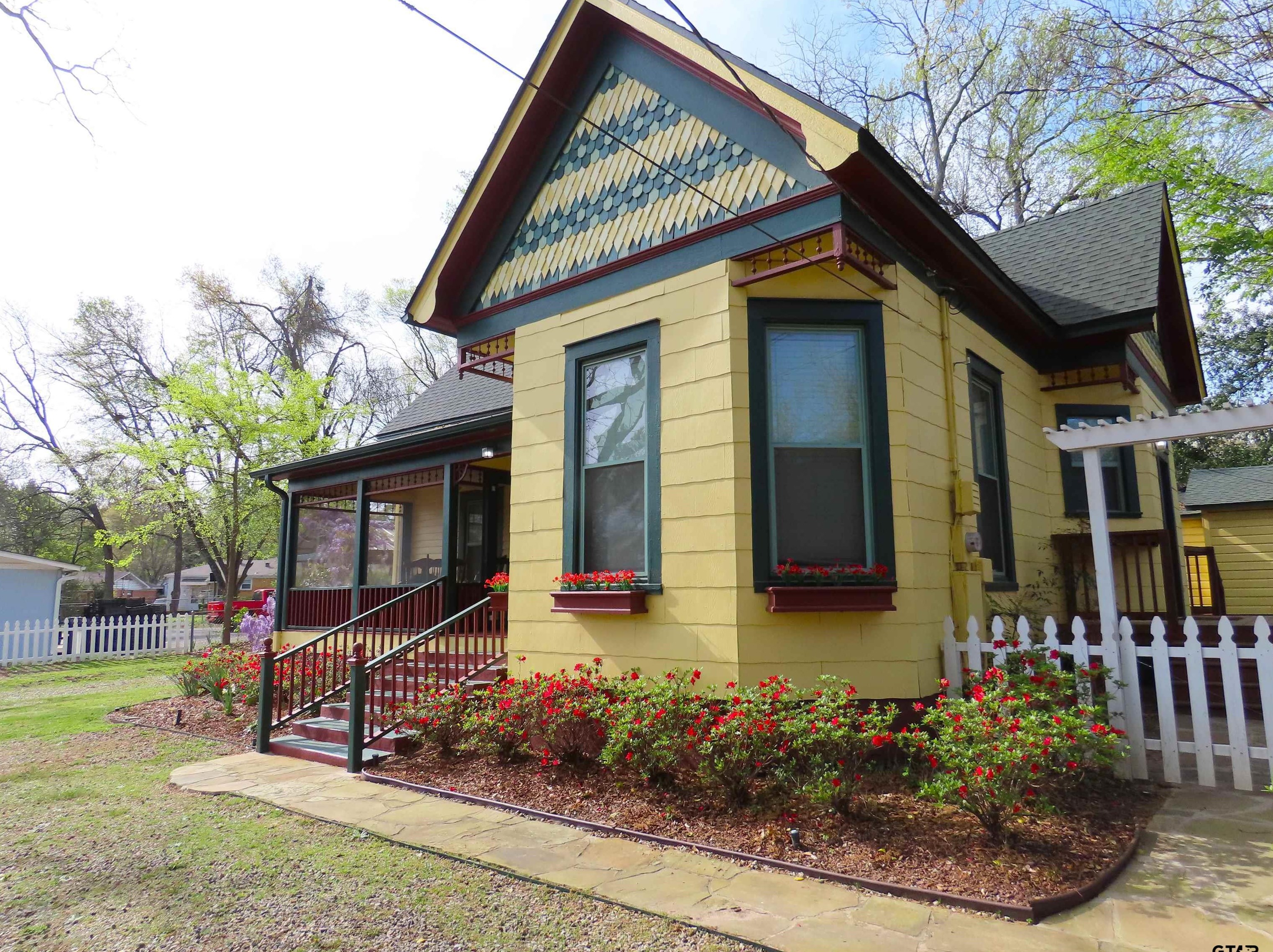 1923 Beckham Ave, Tyler TX  75701-4453 exterior