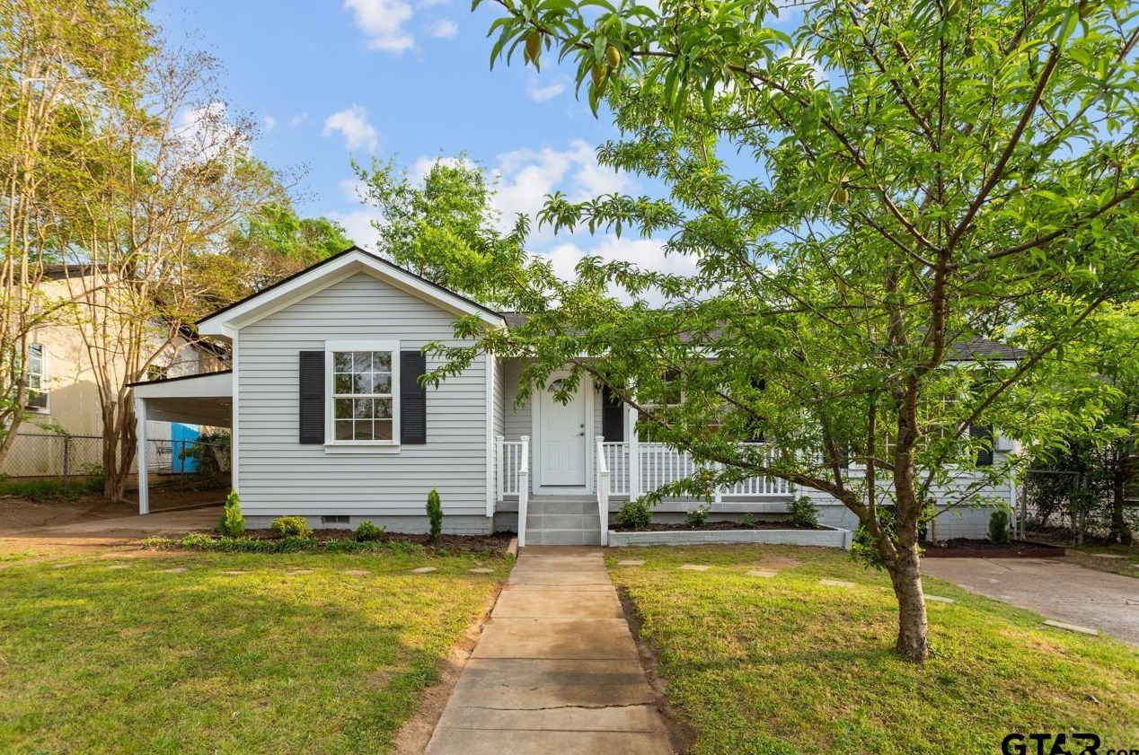 2001 E Lake St, Tyler, TX 75701