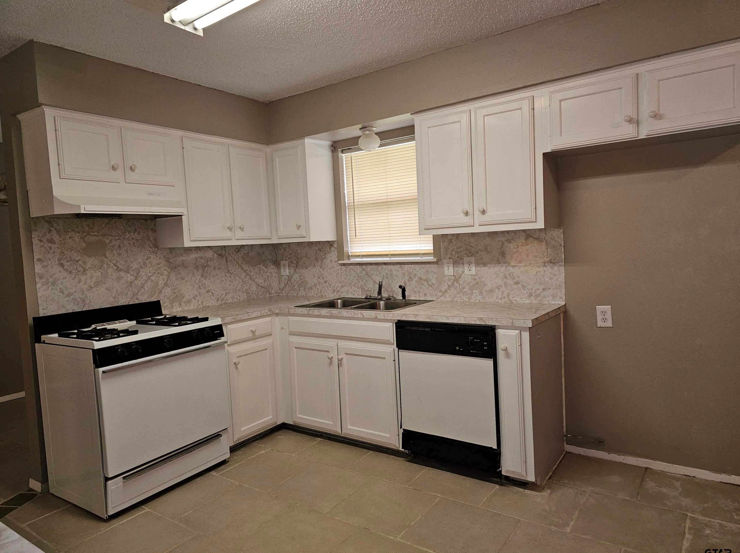 2940 Fm 3384, Faker TX  75686-6232 exterior