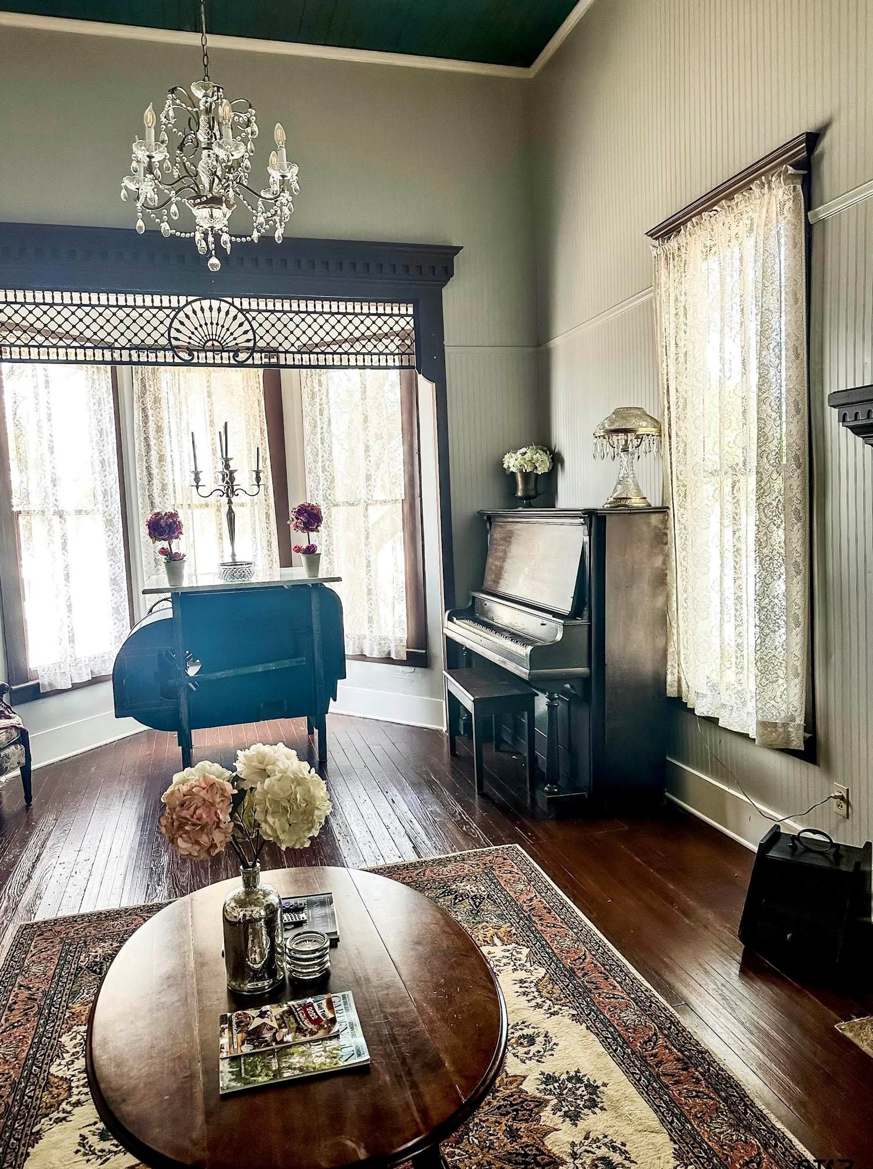 118 N Georgia St, Griffin, TX 75789