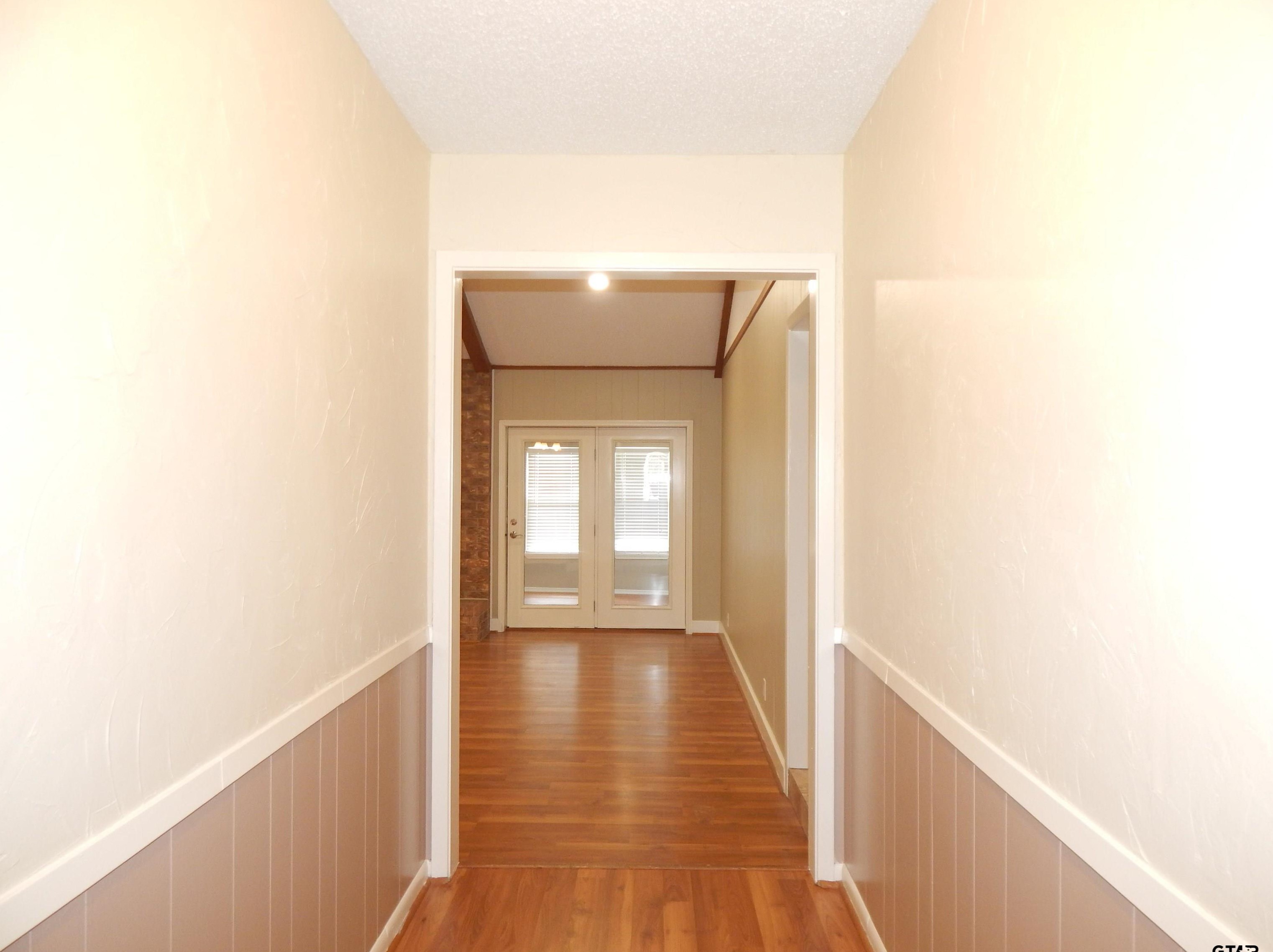 905 David Dr, Tyler, TX 75703