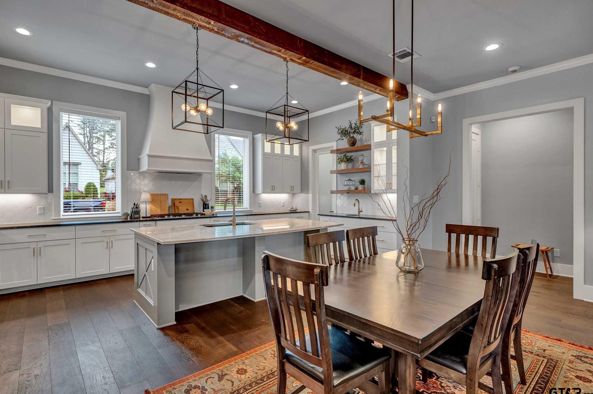 7323 Lake Pointe Cove, Tyler, TX 75703