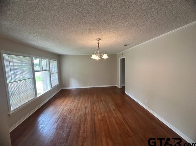 1319 Graham Dr, Tyler, TX 75701