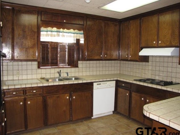 2644 Fm 348, Henderson, TX 75654