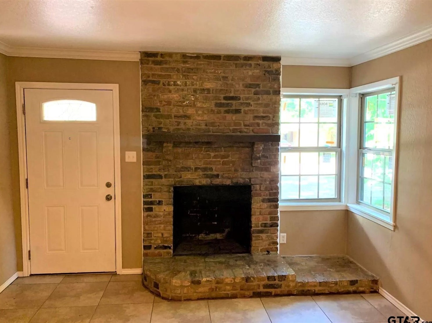 2417 Plume Dr, Tyler, TX 75703