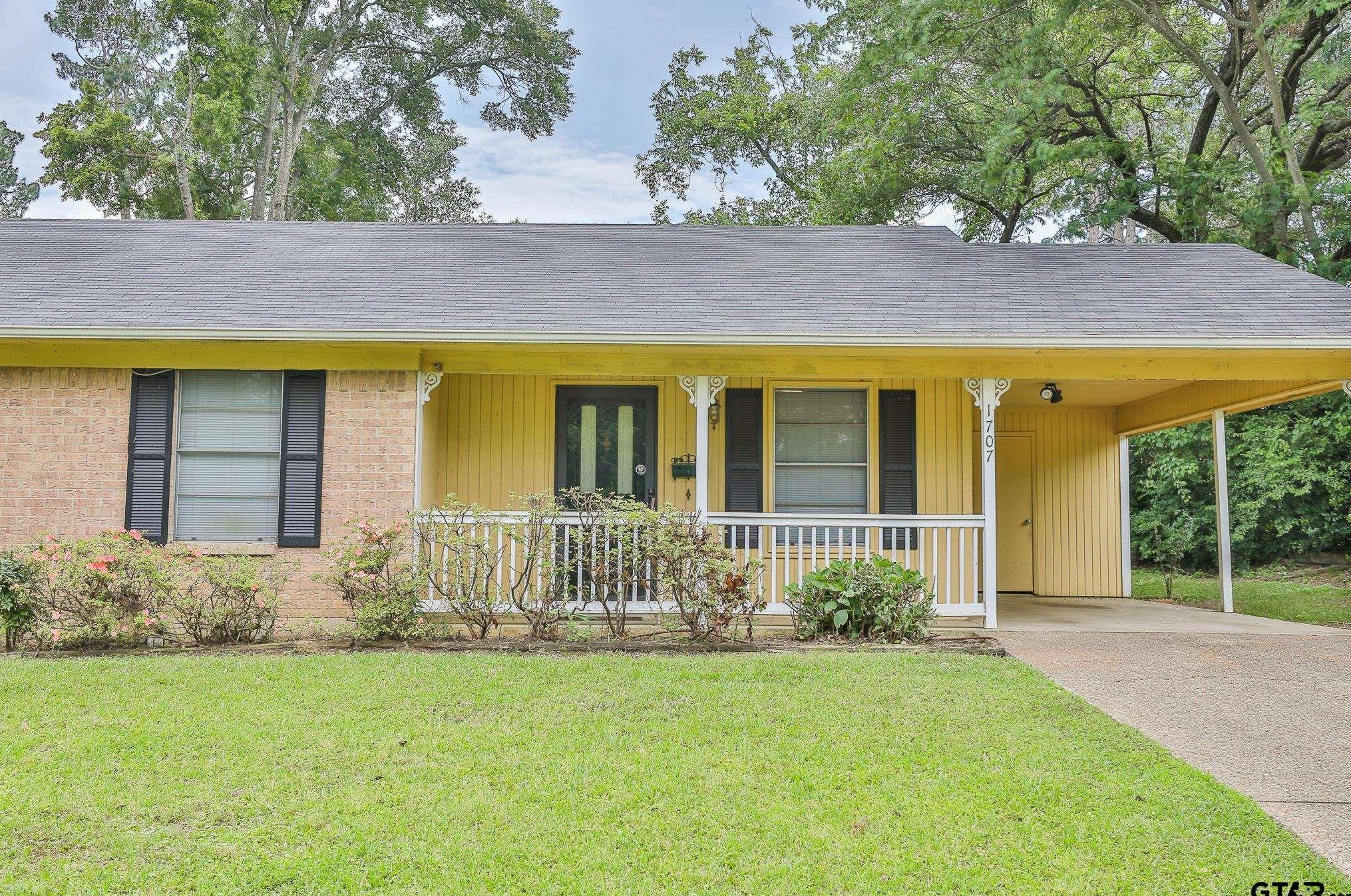 1707 Sampson Dr, Tyler, TX 75701