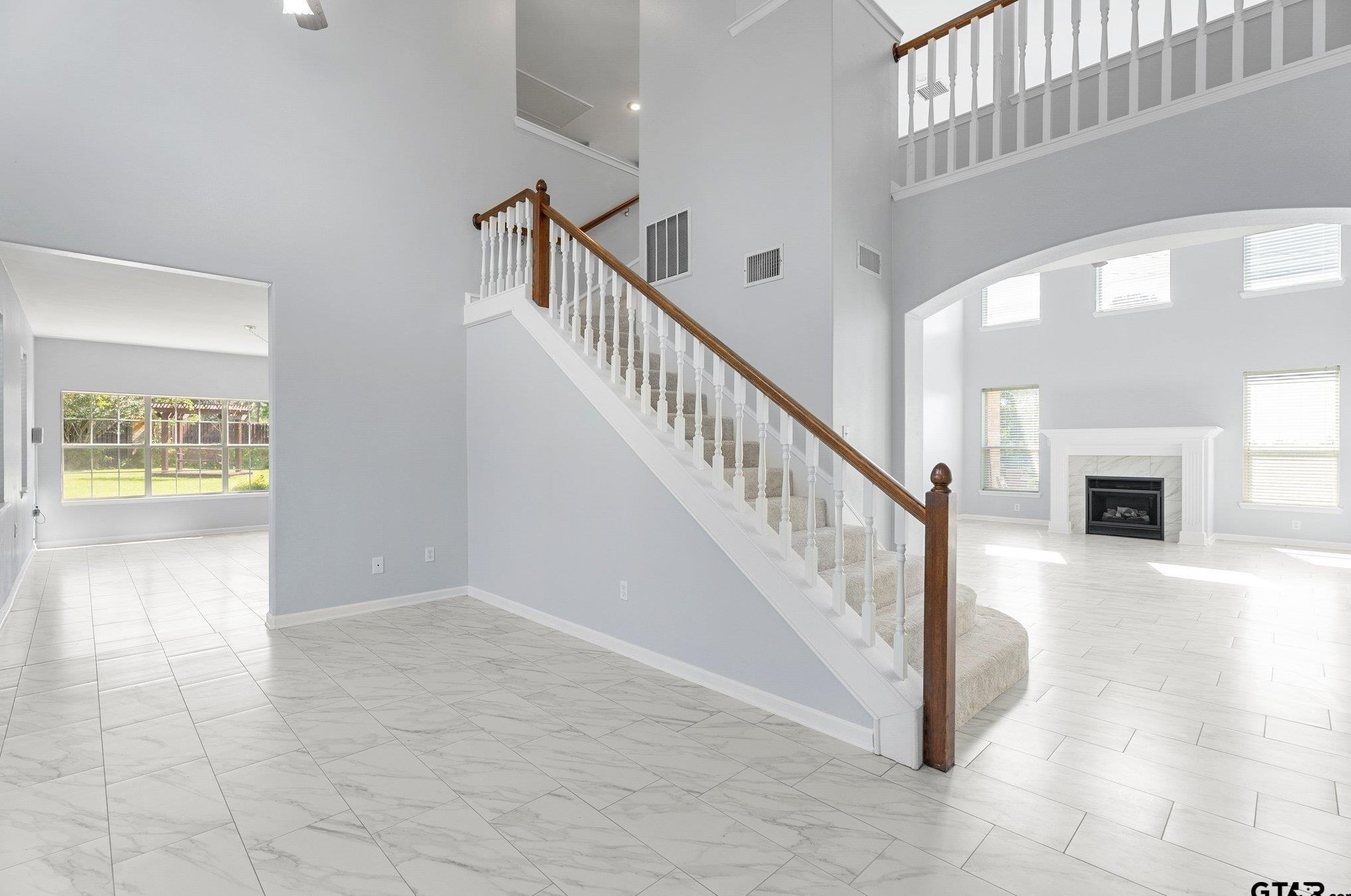 5718 Gloucester Dr, Tyler, TX 75707-6142