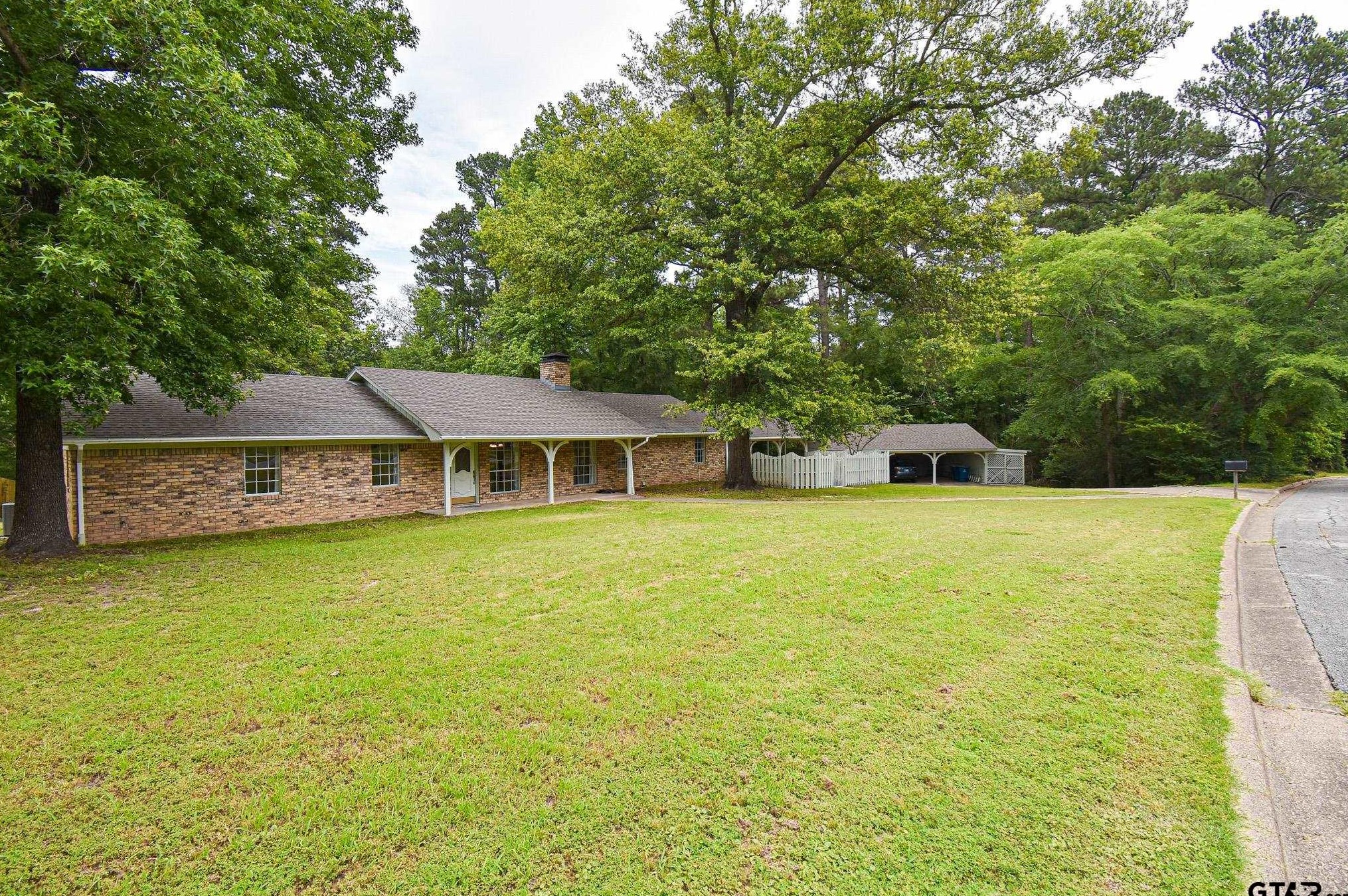 307 Sundown Trl, Henderson, TX 75654-3241