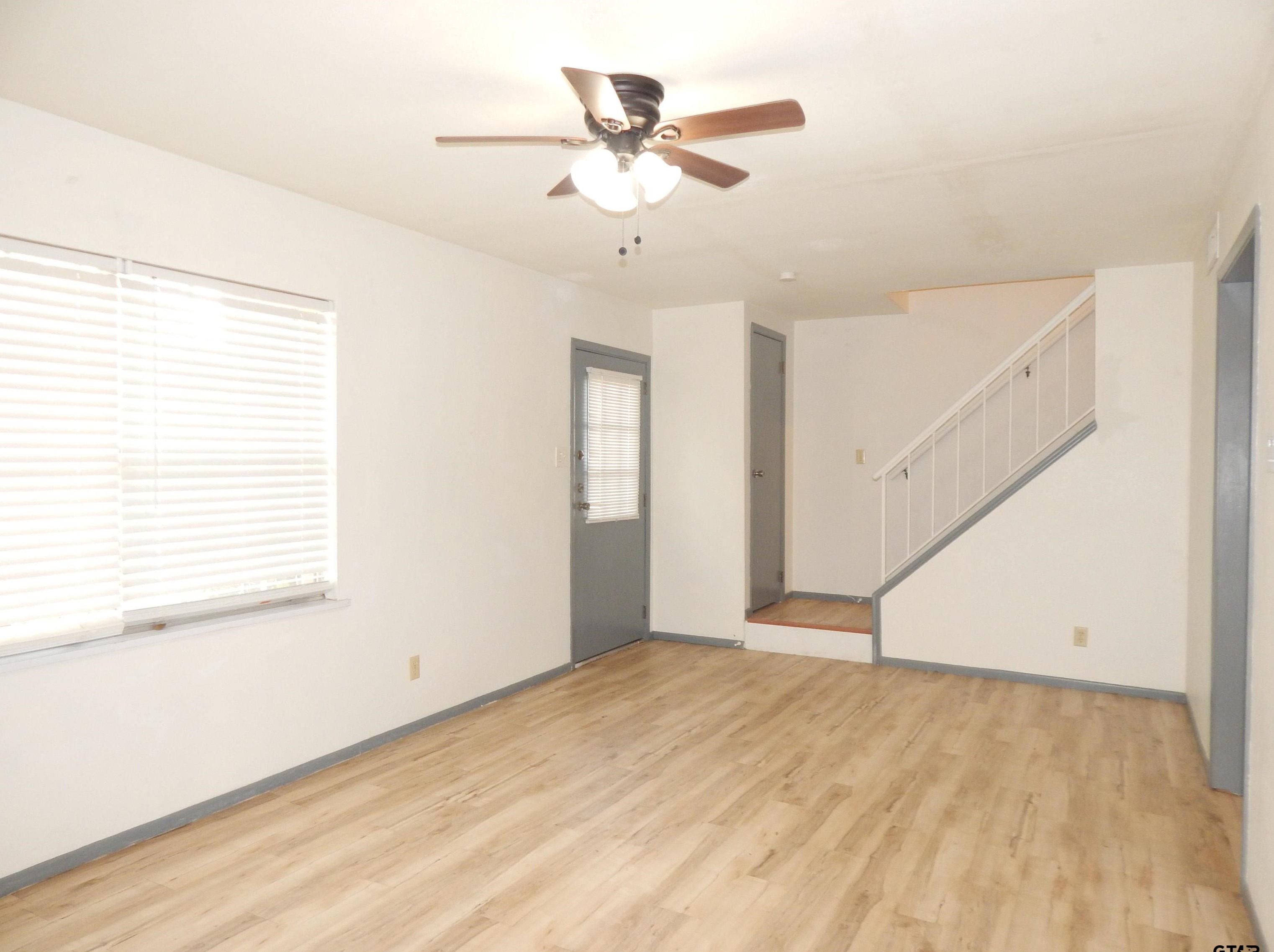 2742 S Donnybrook Ave, Tyler, TX 75701
