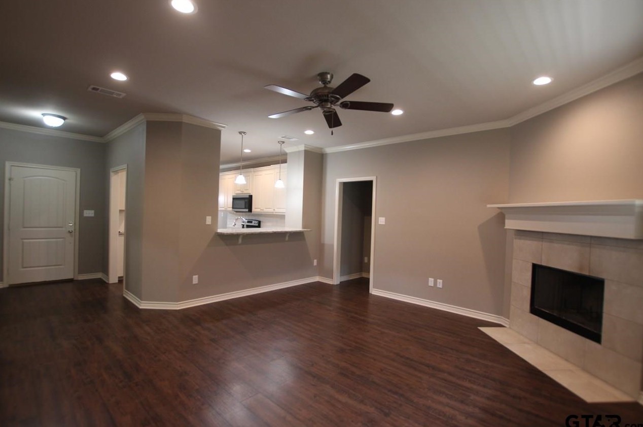 5931 Grace Ave, Tyler TX  75707-0009 exterior