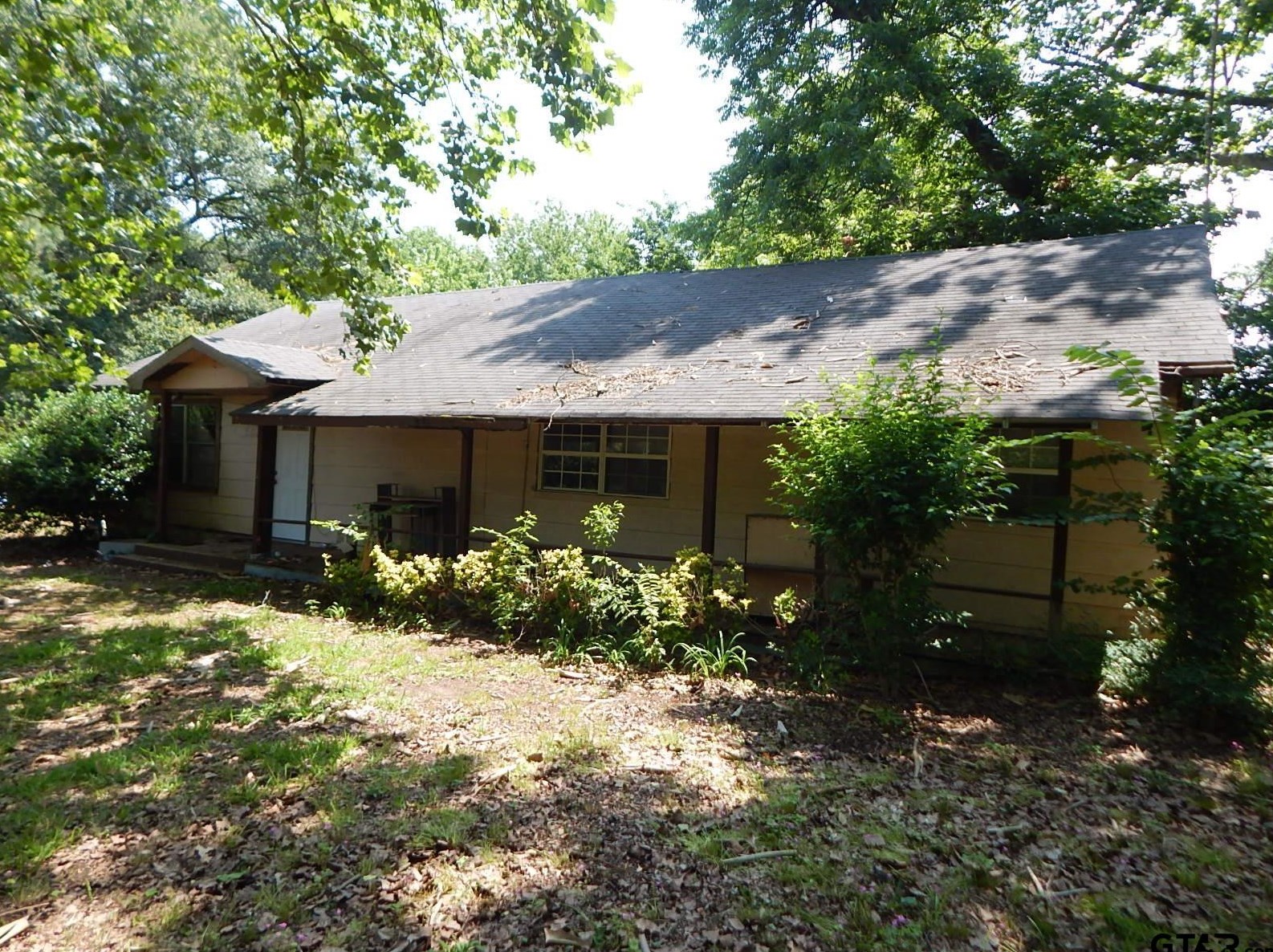208 Crawford St, Gilmer, TX 75644-5205