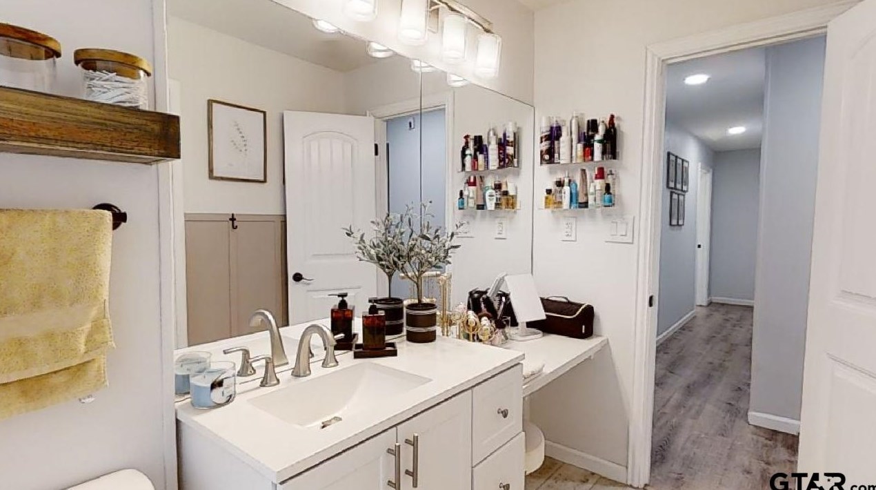 2714 Anita Ln, Tyler TX 75701-7413 exterior