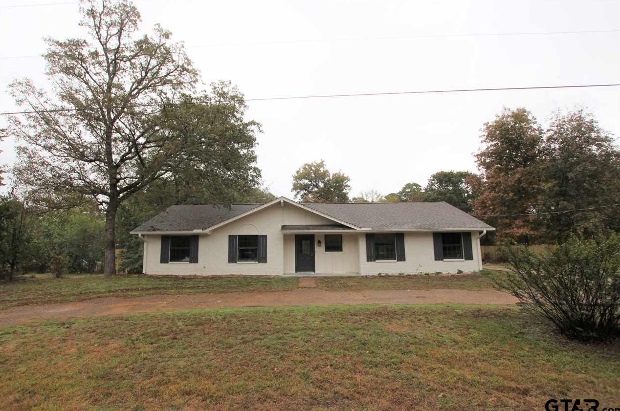 15711 Echo Glen Dr, Tyler, TX 75703