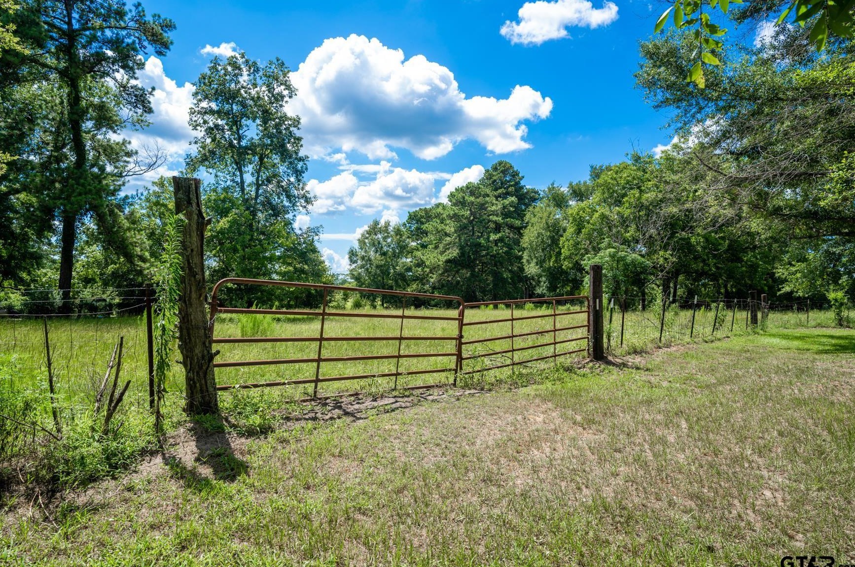 16569 County Rd 384, Tyler TX 75708-7312 exterior